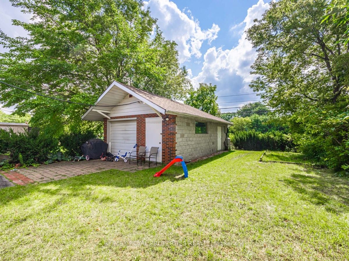 7 Princemere Cres