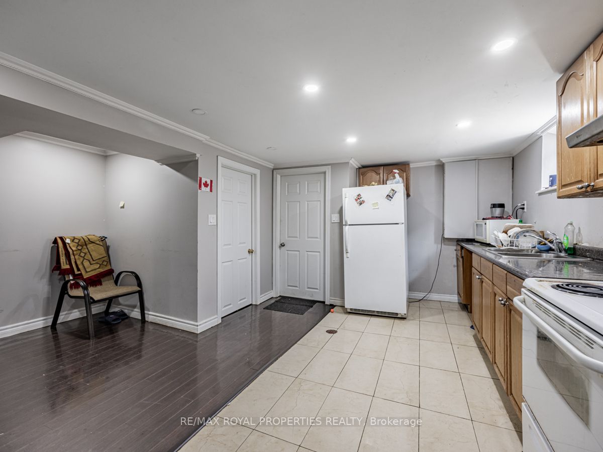 7 Princemere Cres