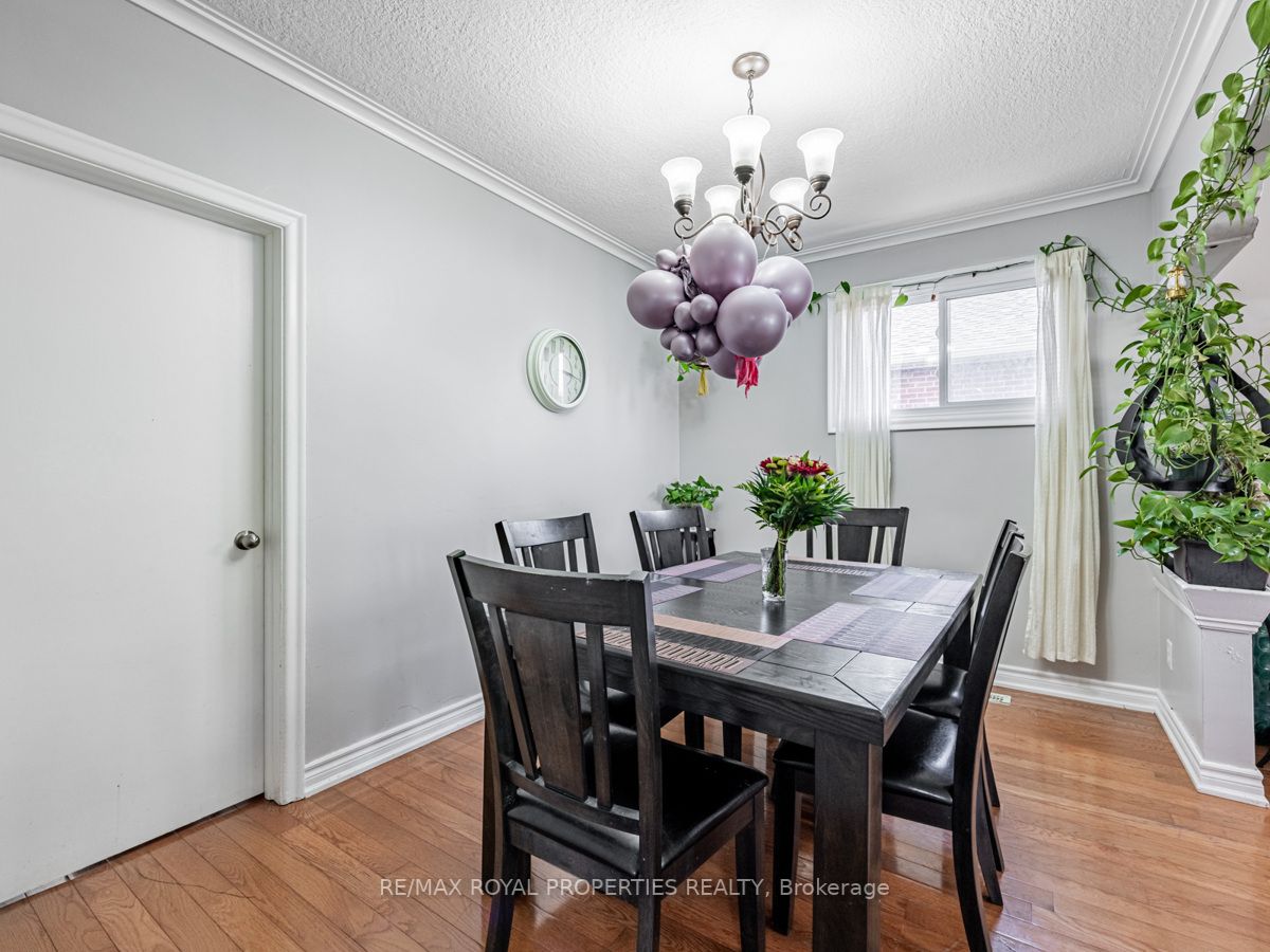 7 Princemere Cres