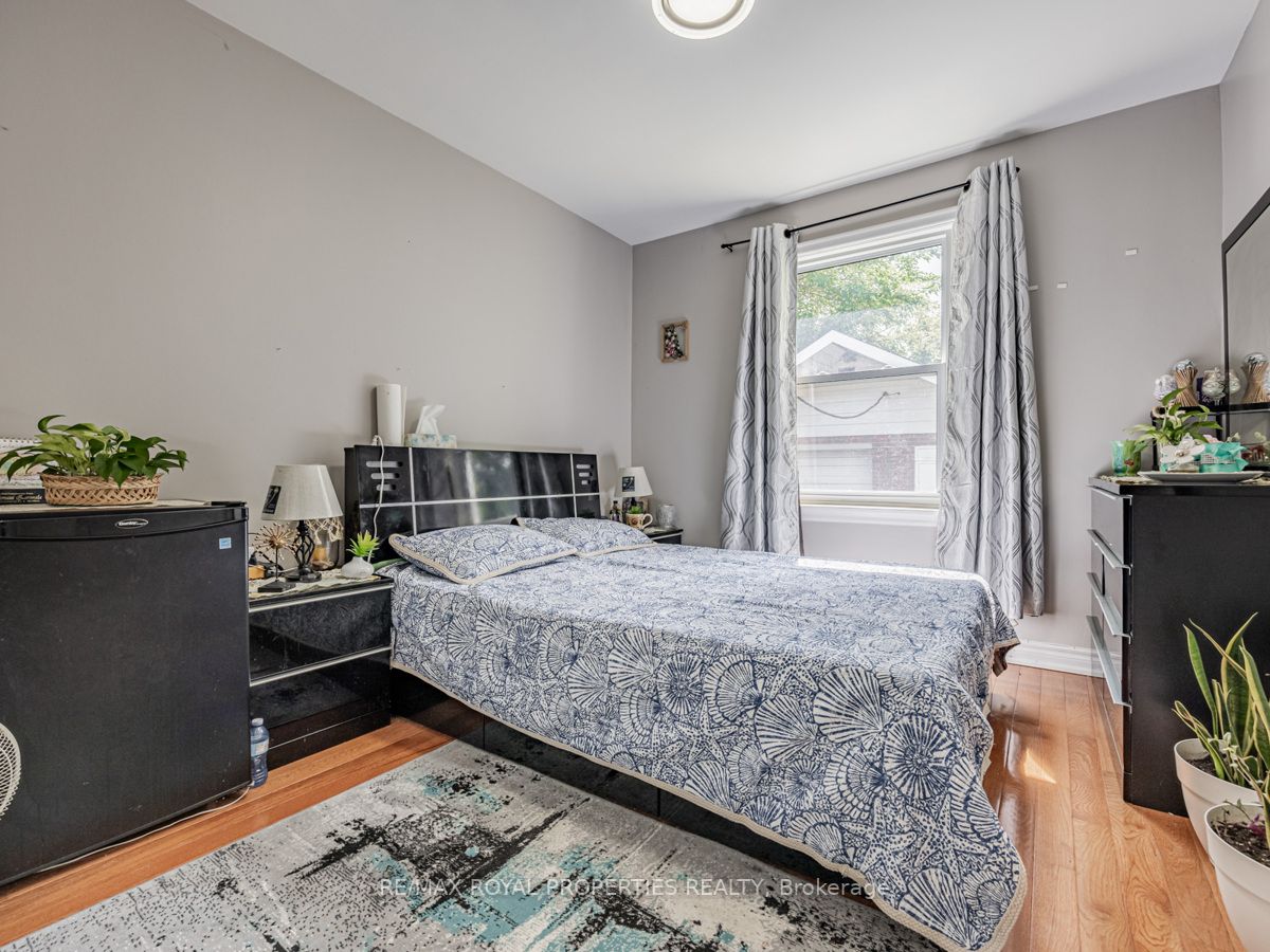 7 Princemere Cres