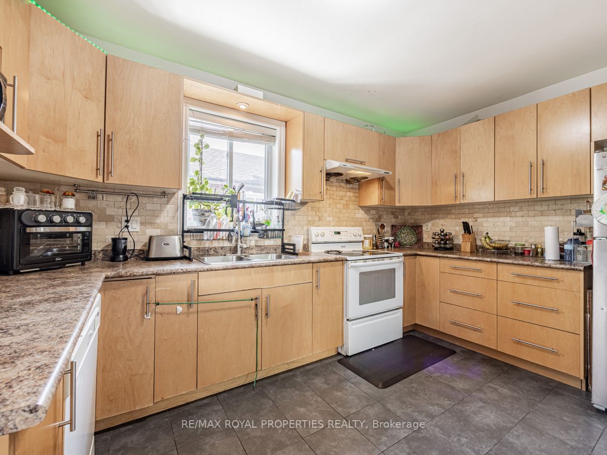7 Princemere Cres