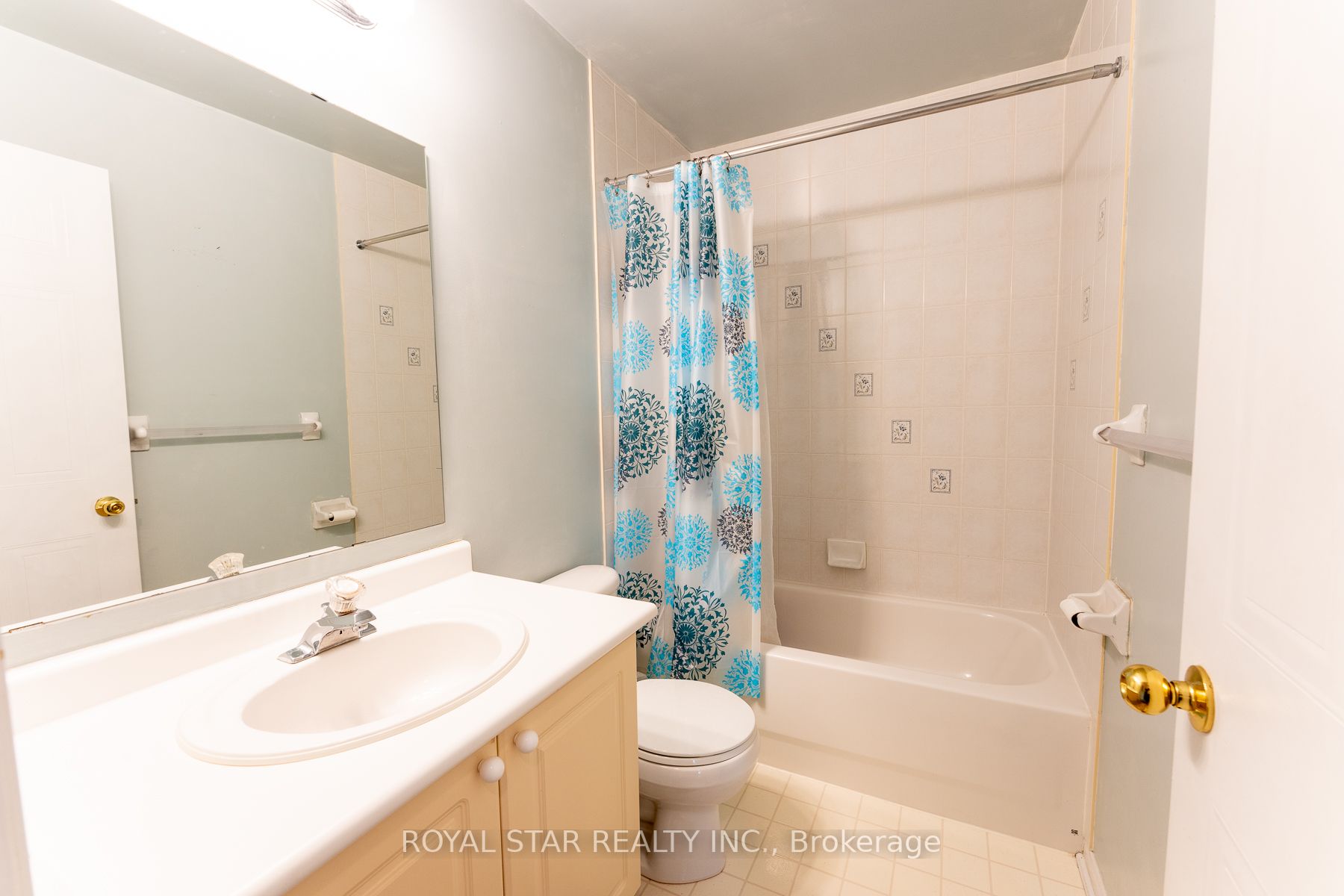 115 Wilkins Cres