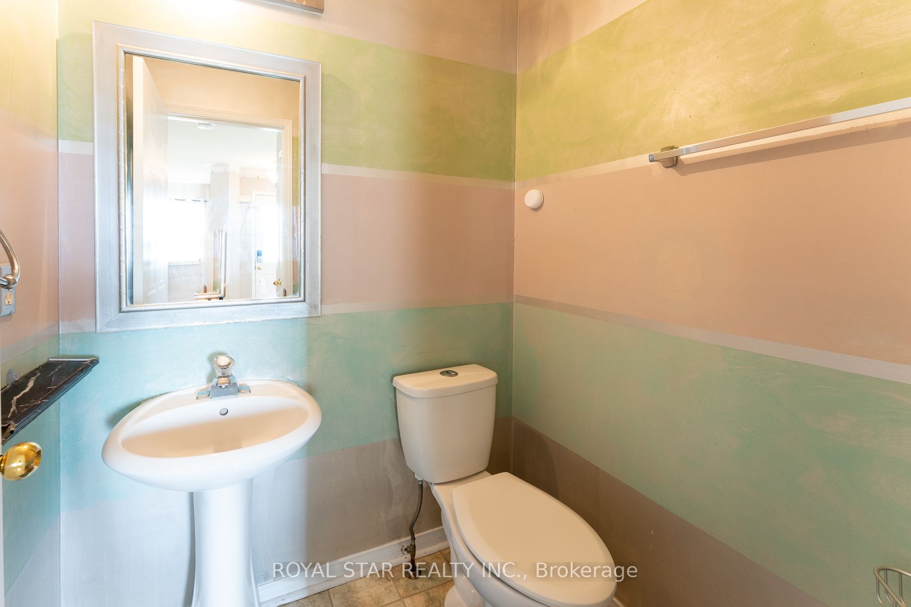 115 Wilkins Cres