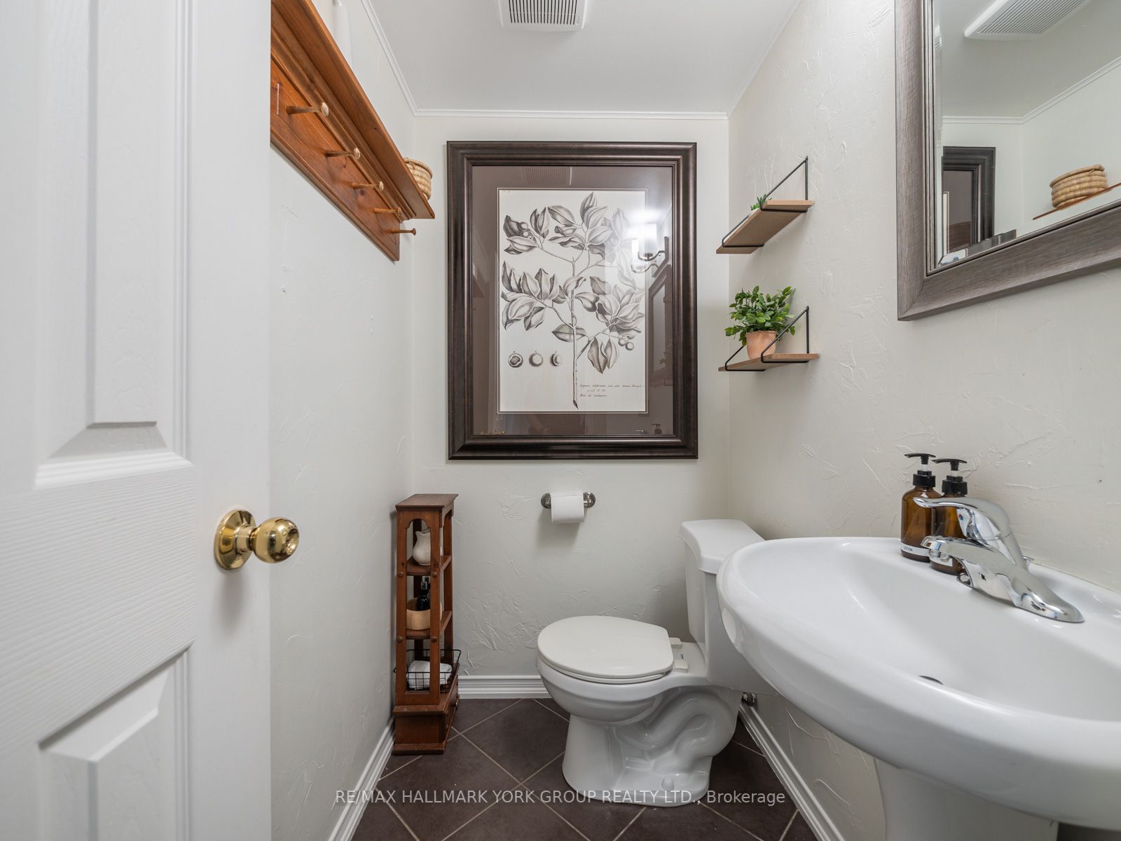 36 Linnell St