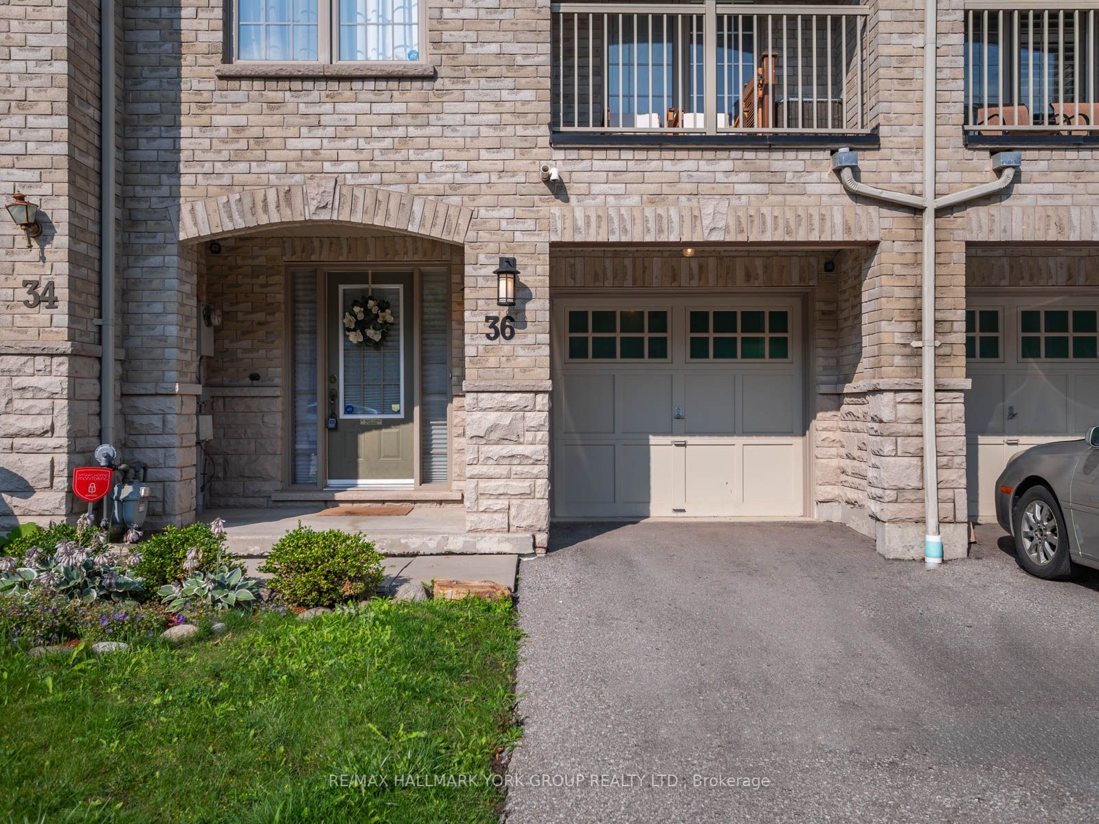 36 Linnell St