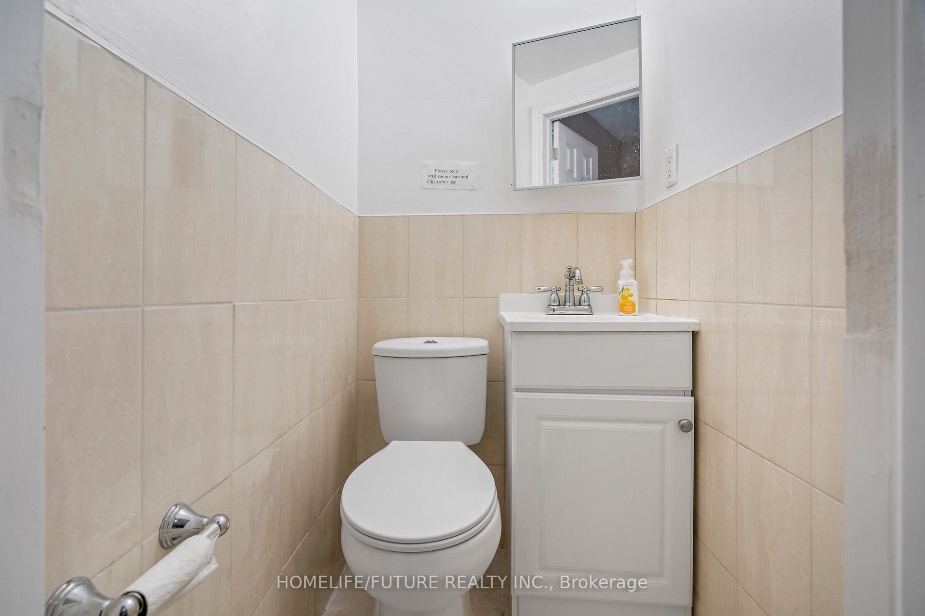 8 Albacore Crescent