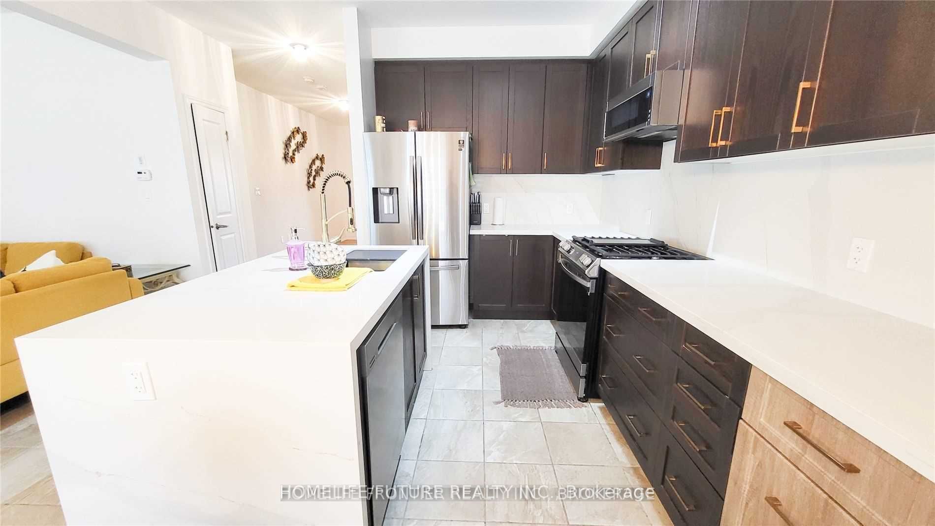 26 Frank Wheeler Ave