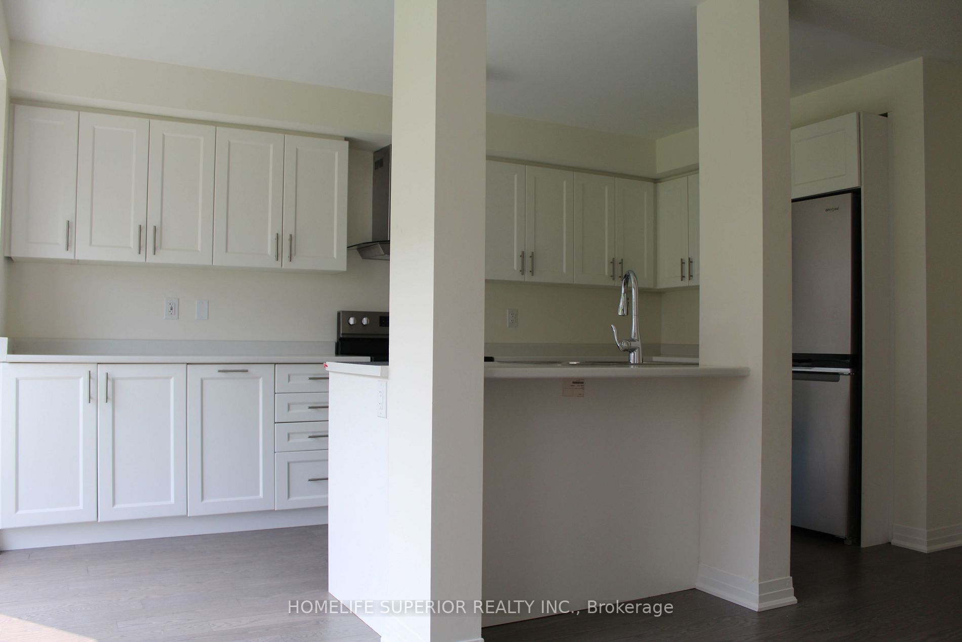 35 Caspian Sq
