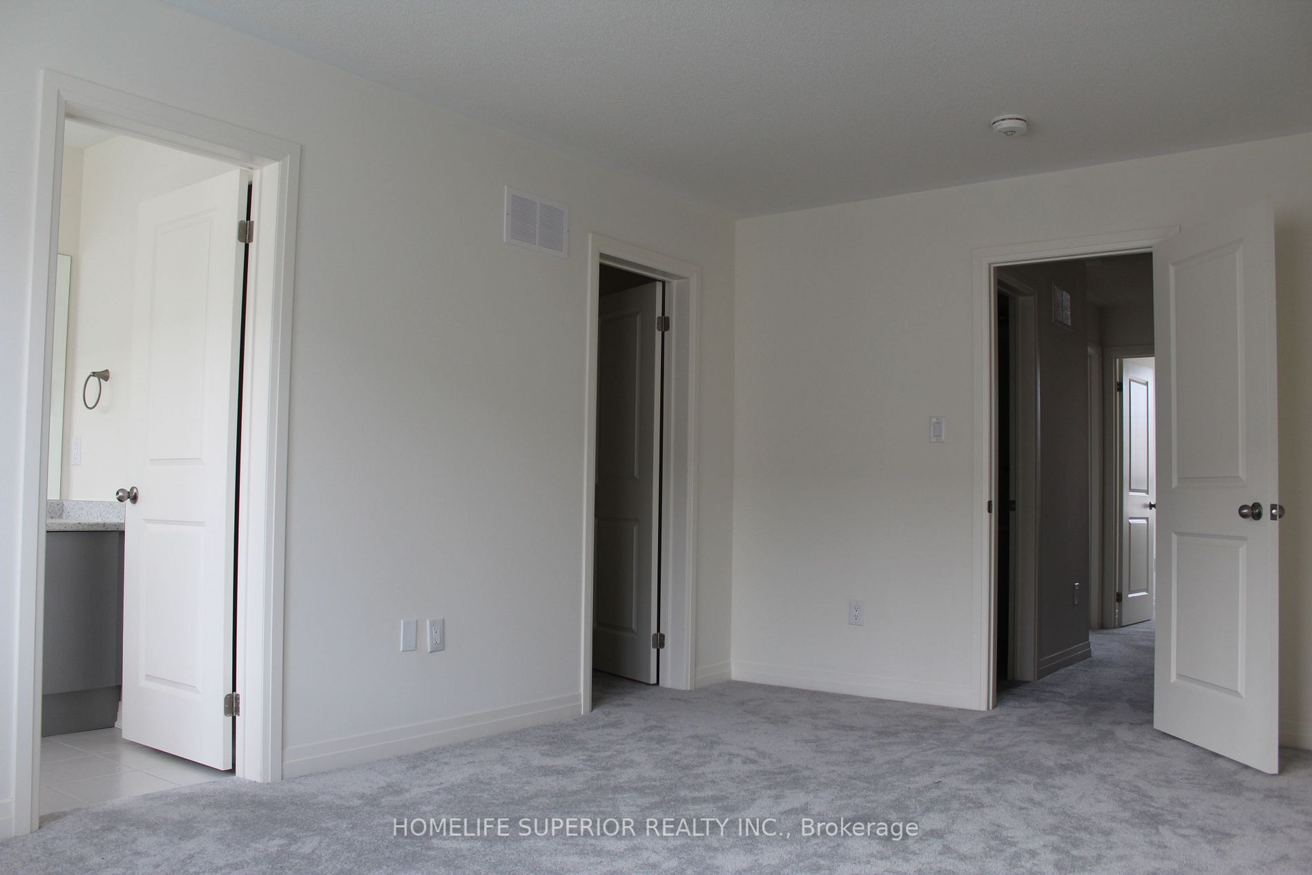 35 Caspian Sq
