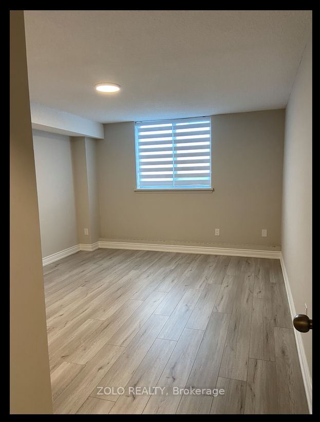 100 Wingarden Crt, #1214