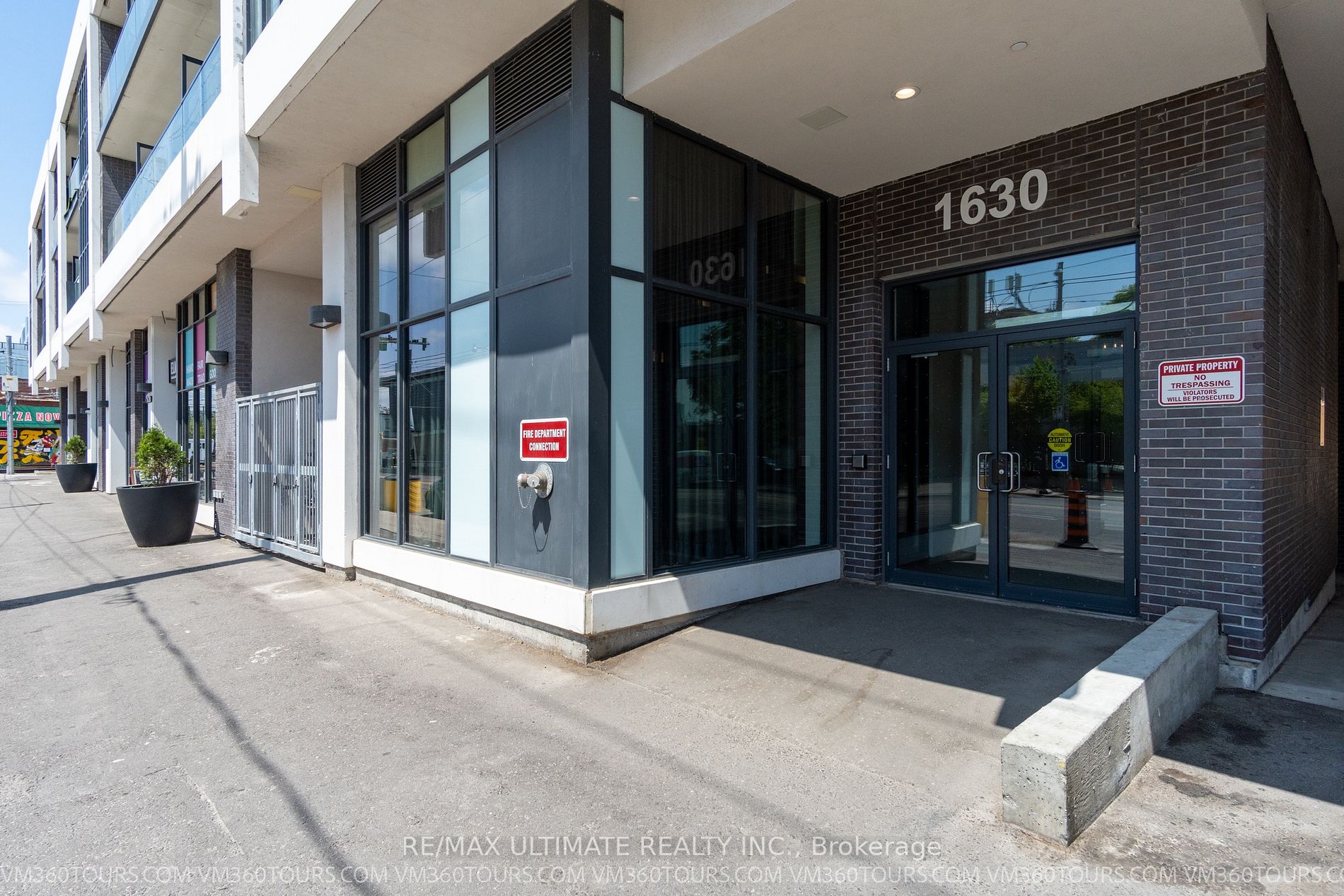 1630 Queen St E, #301