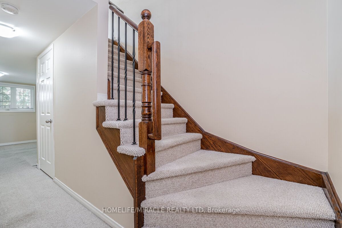 1701 Finch Avenue, #44