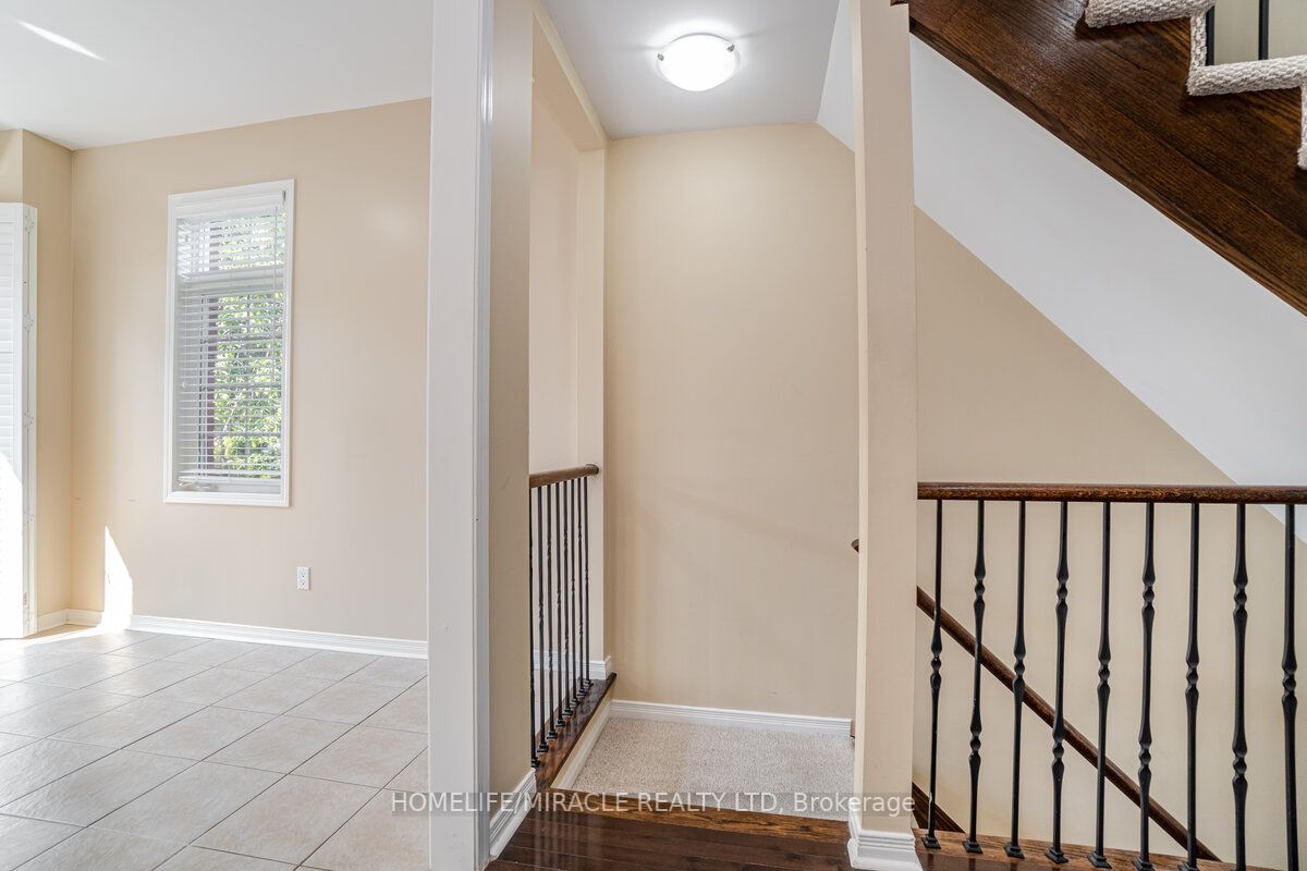 1701 Finch Avenue, #44