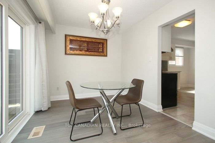 121 Placentia Blvd