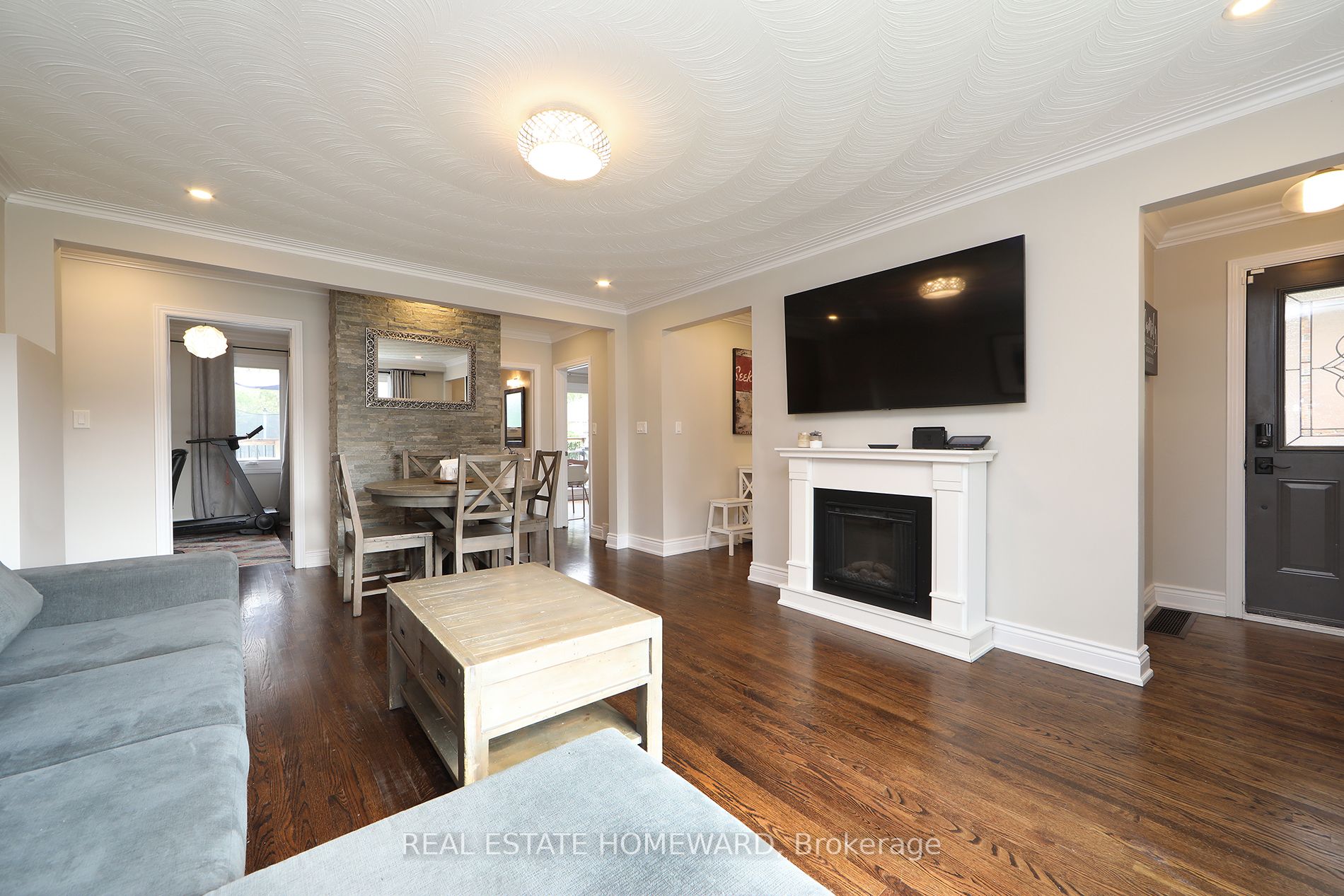 4 Baudina Crescent