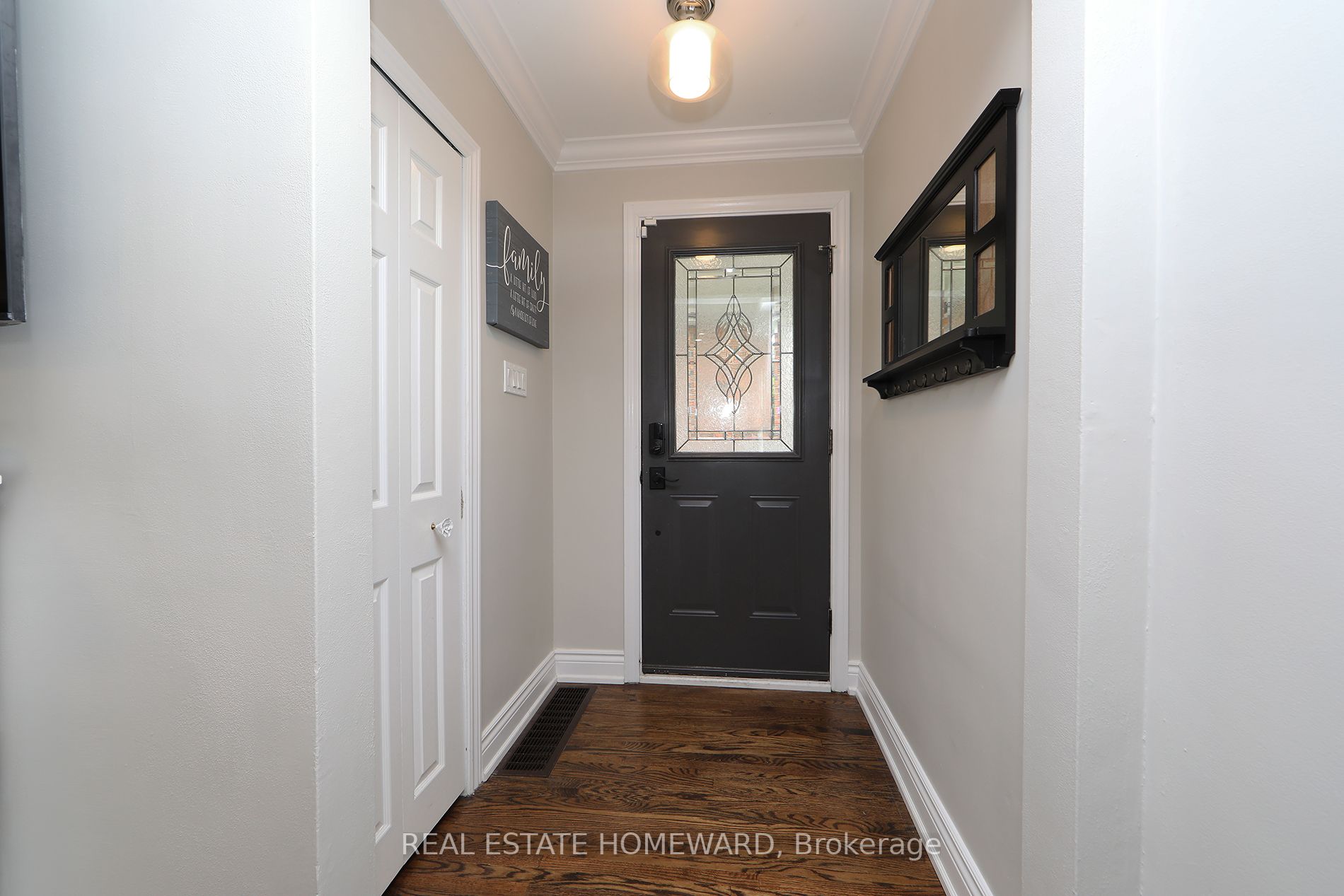 4 Baudina Crescent
