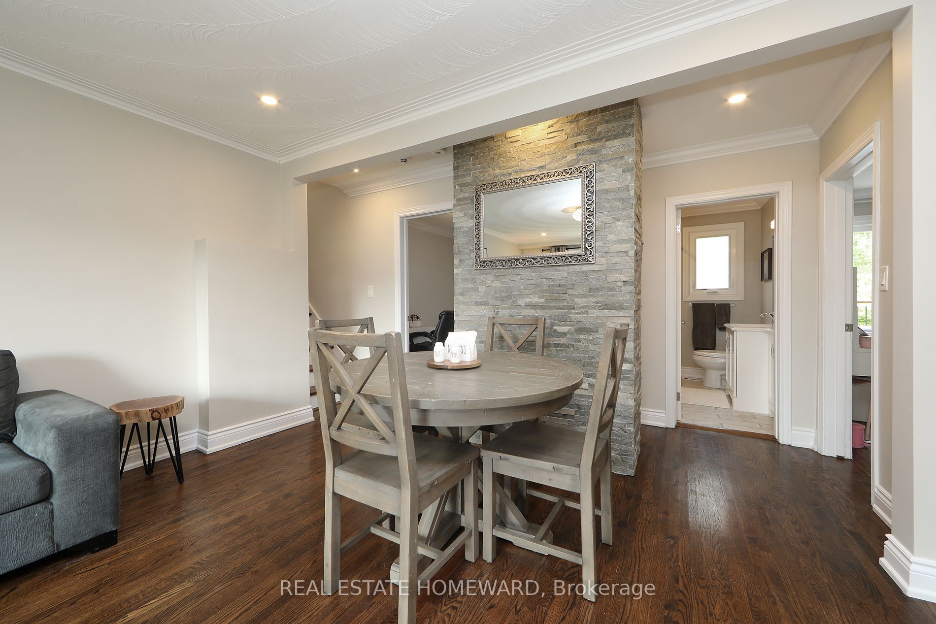 4 Baudina Crescent