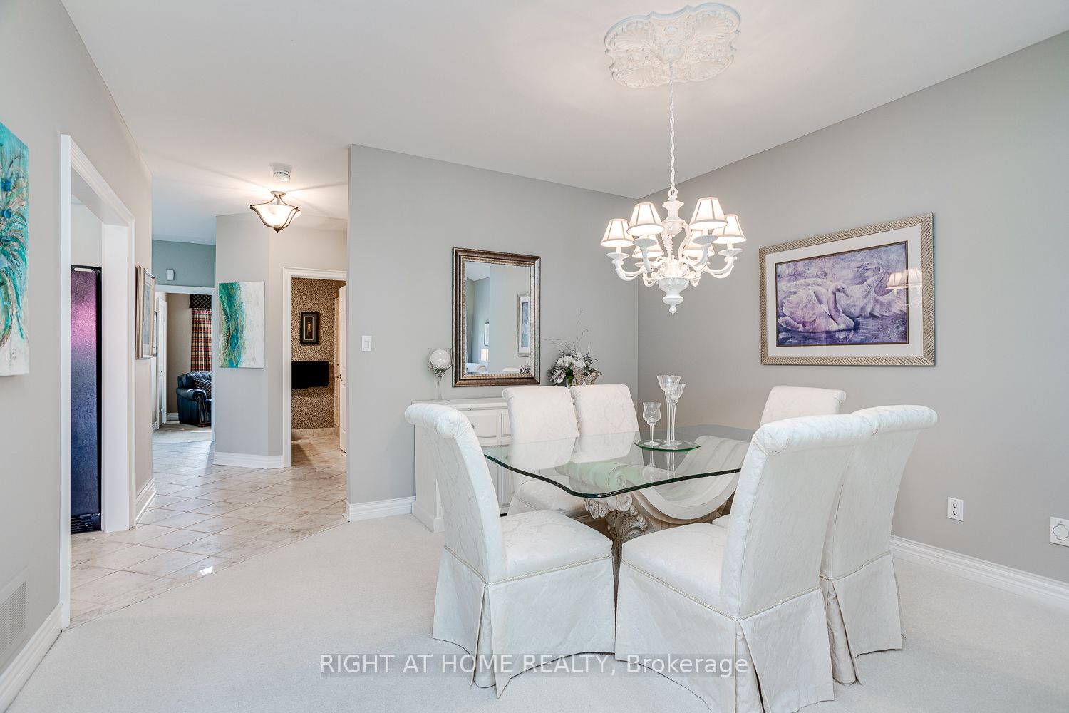 311 Waterbury Crescent