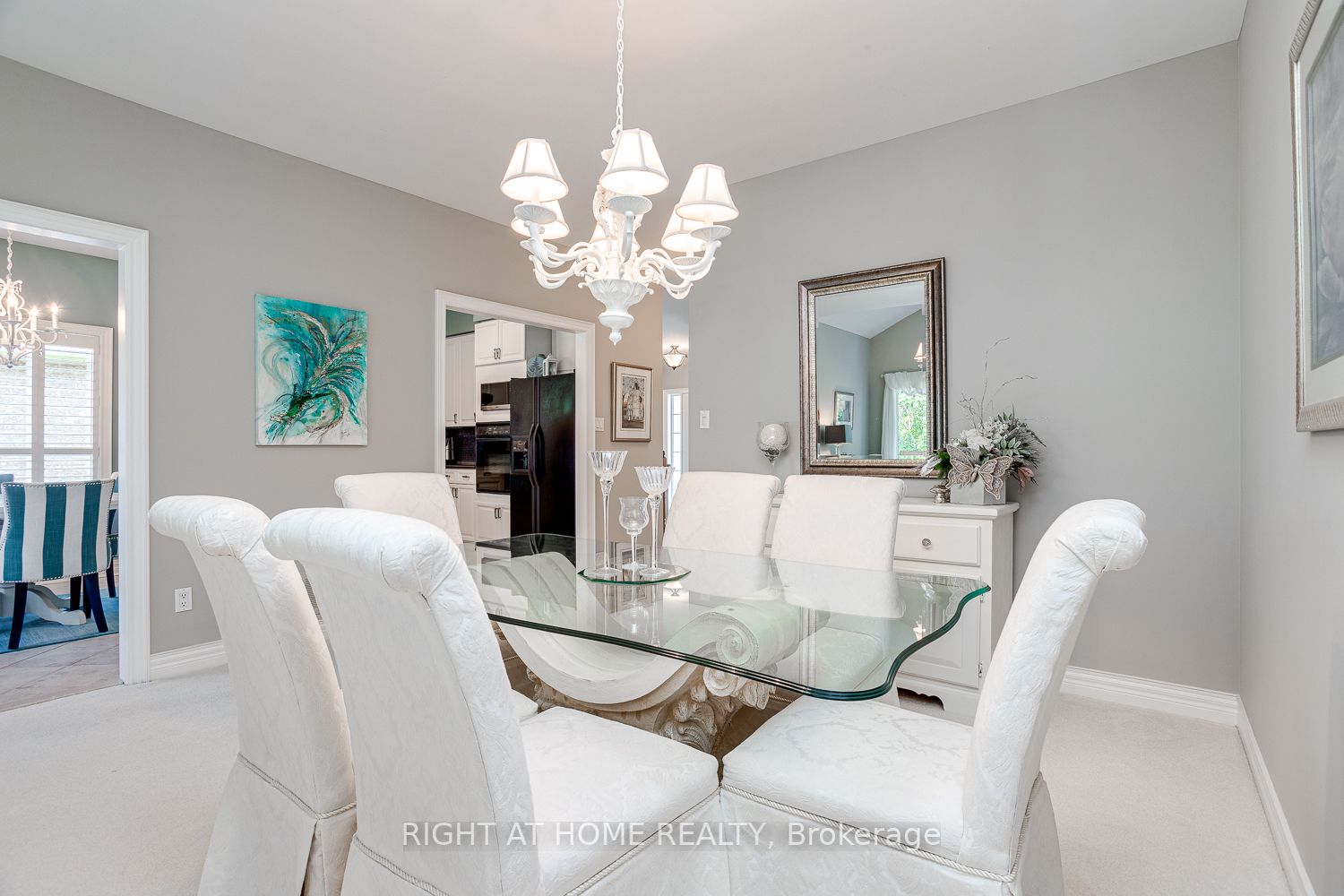 311 Waterbury Crescent