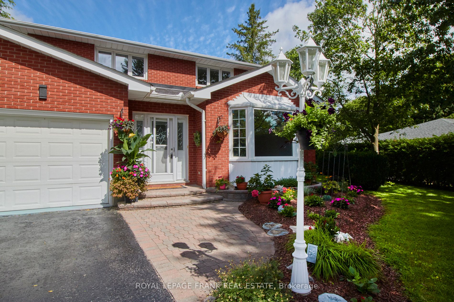 5 Edinborough Ave