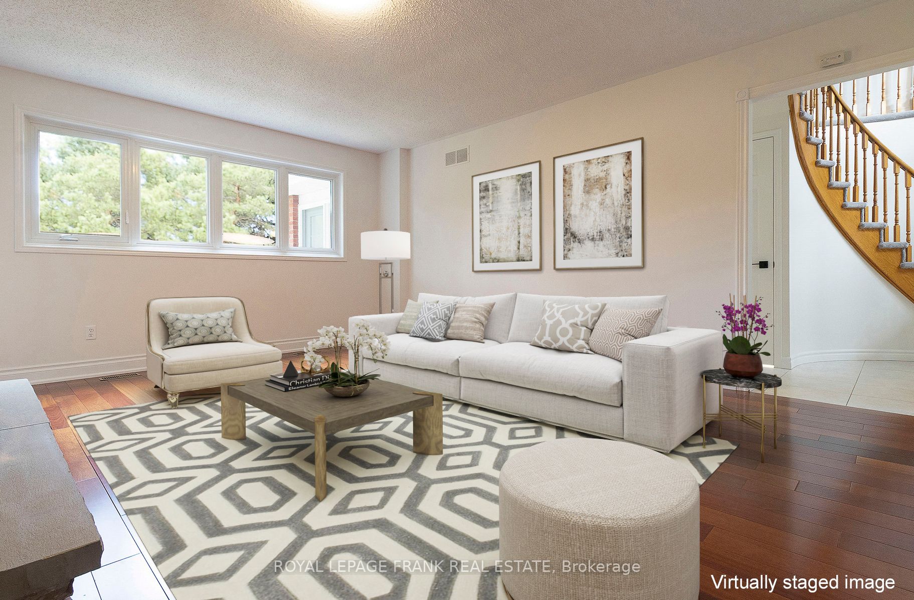 5 Edinborough Ave