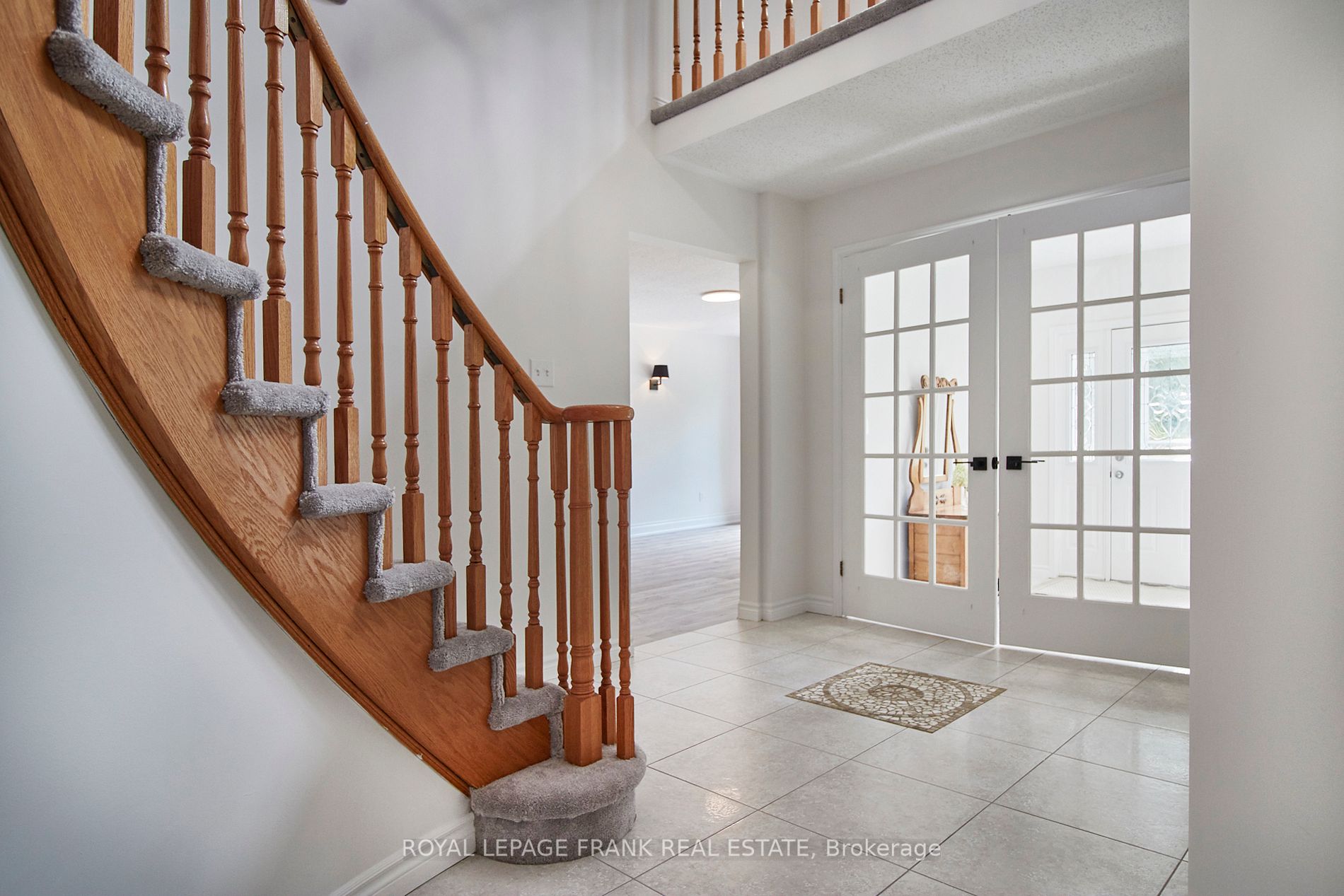 5 Edinborough Ave