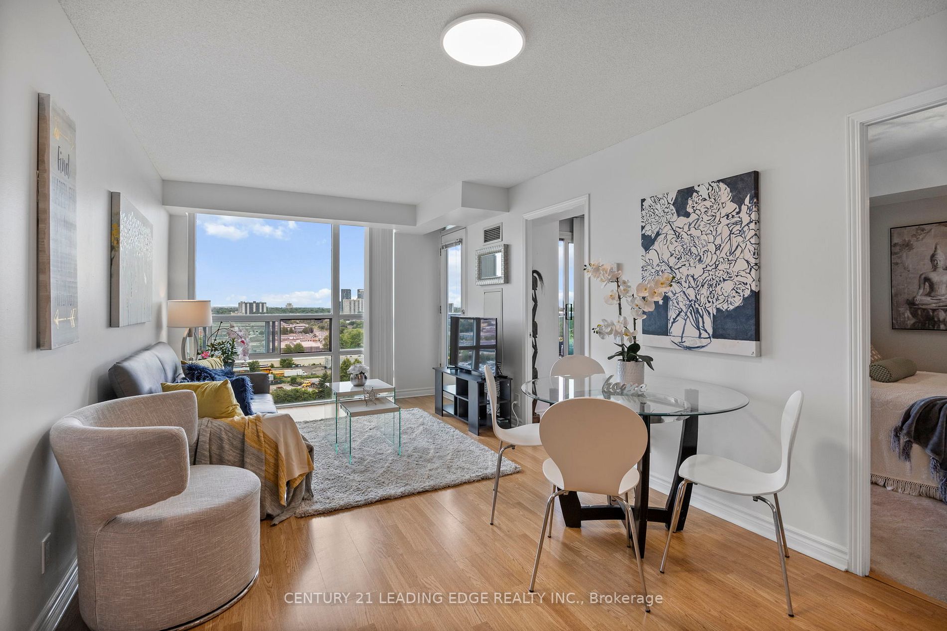 68 Grangeway Ave, #1708