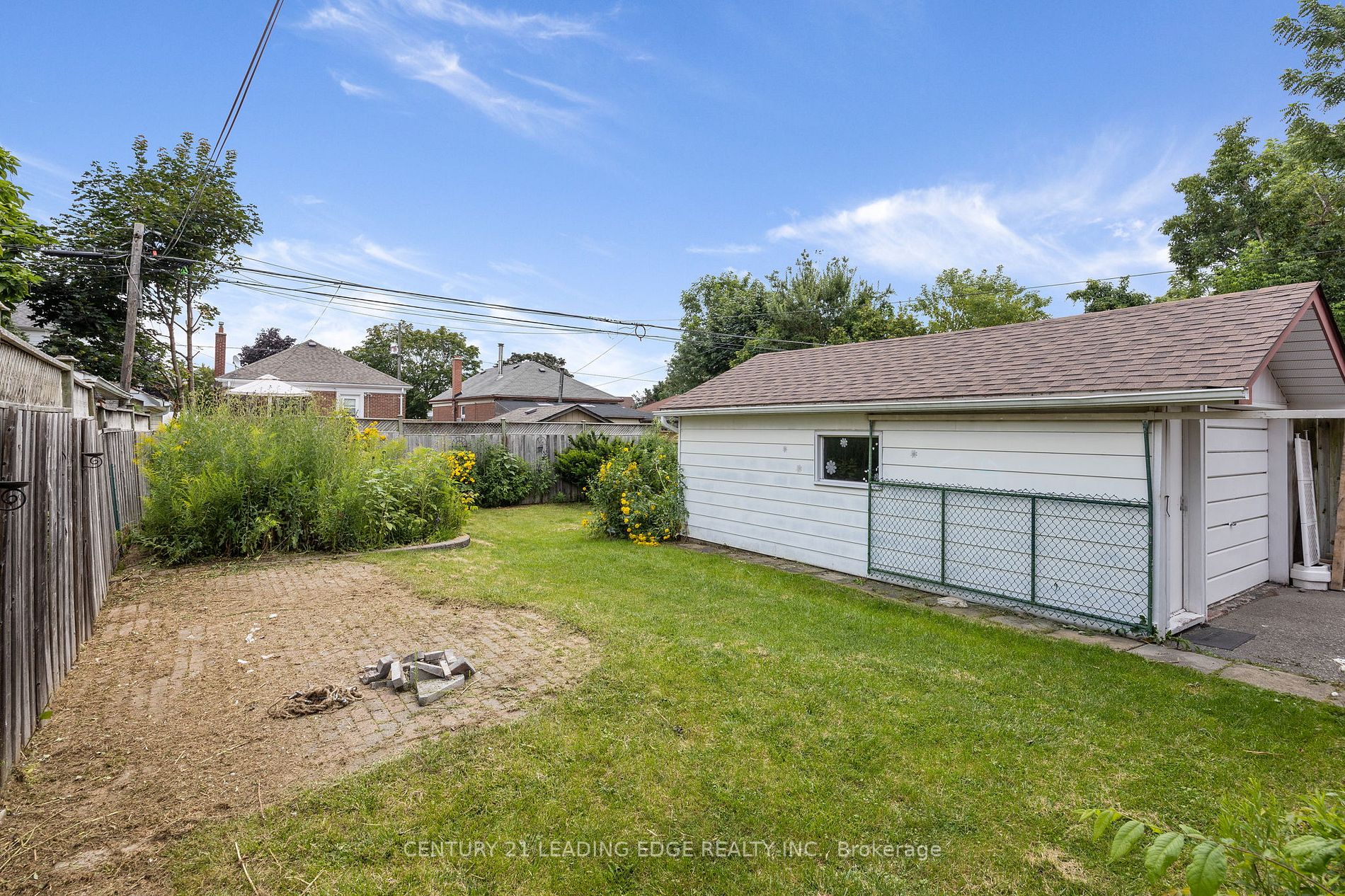 159 Cadillac Ave S