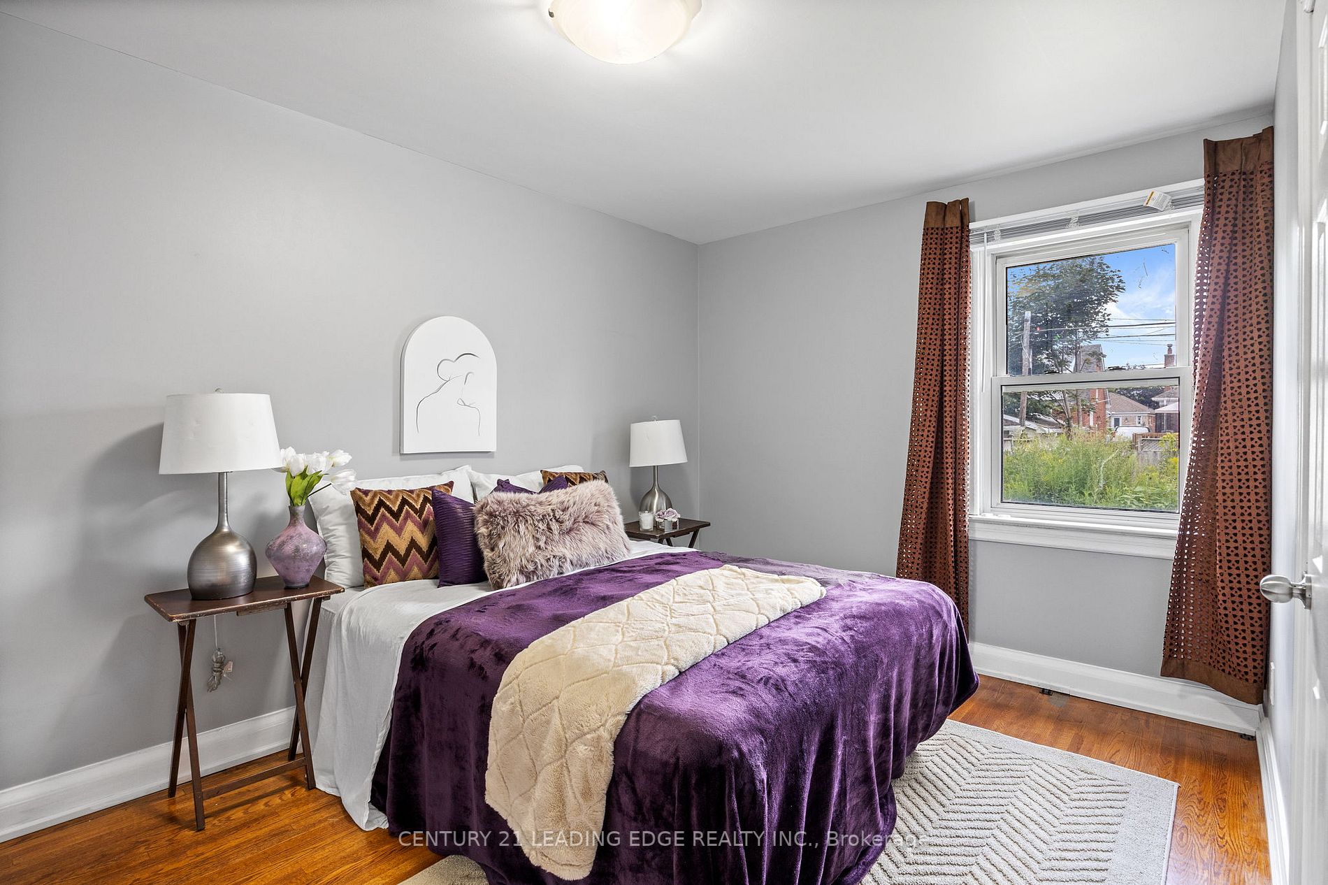 159 Cadillac Ave S