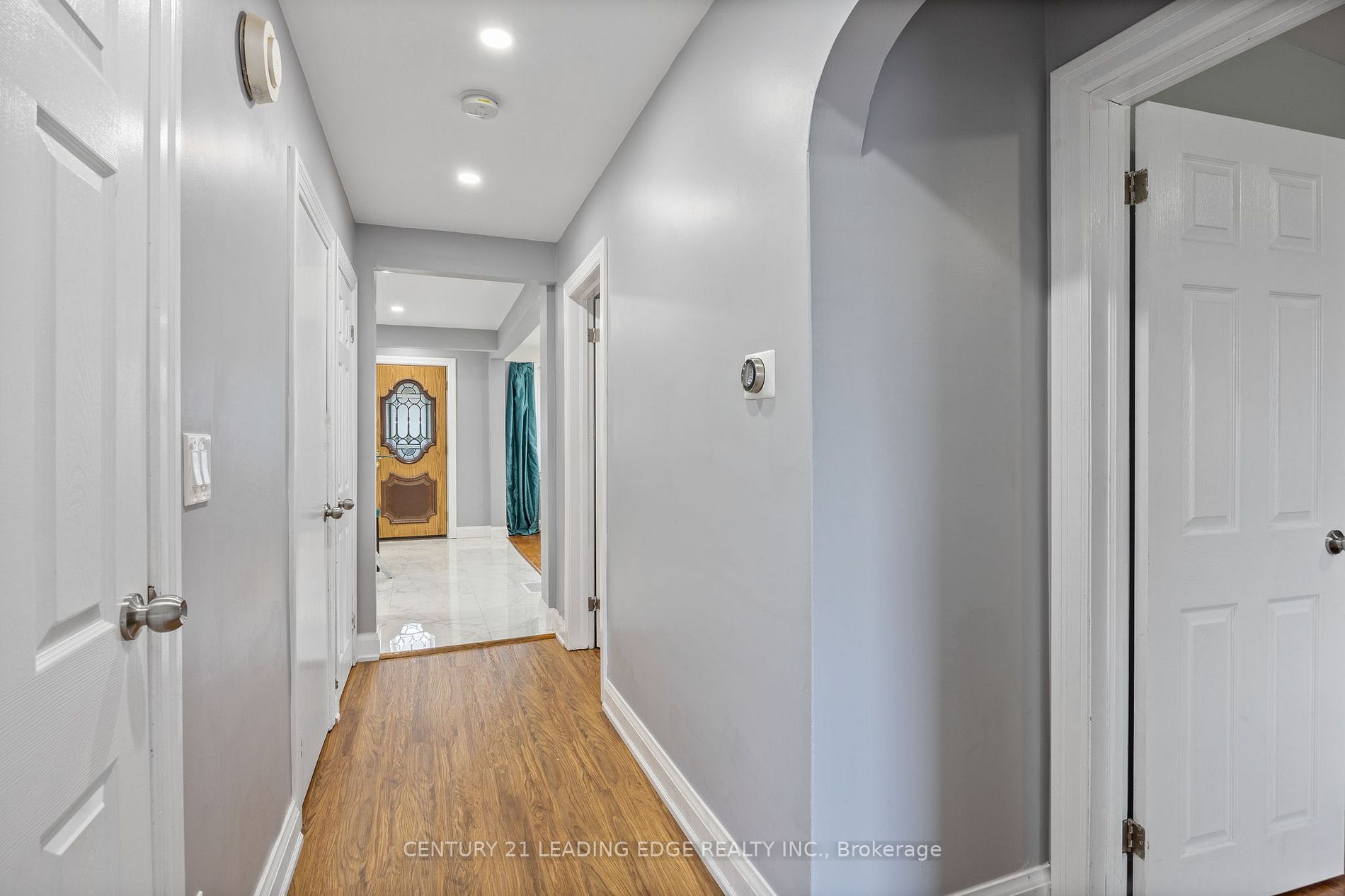 159 Cadillac Ave S