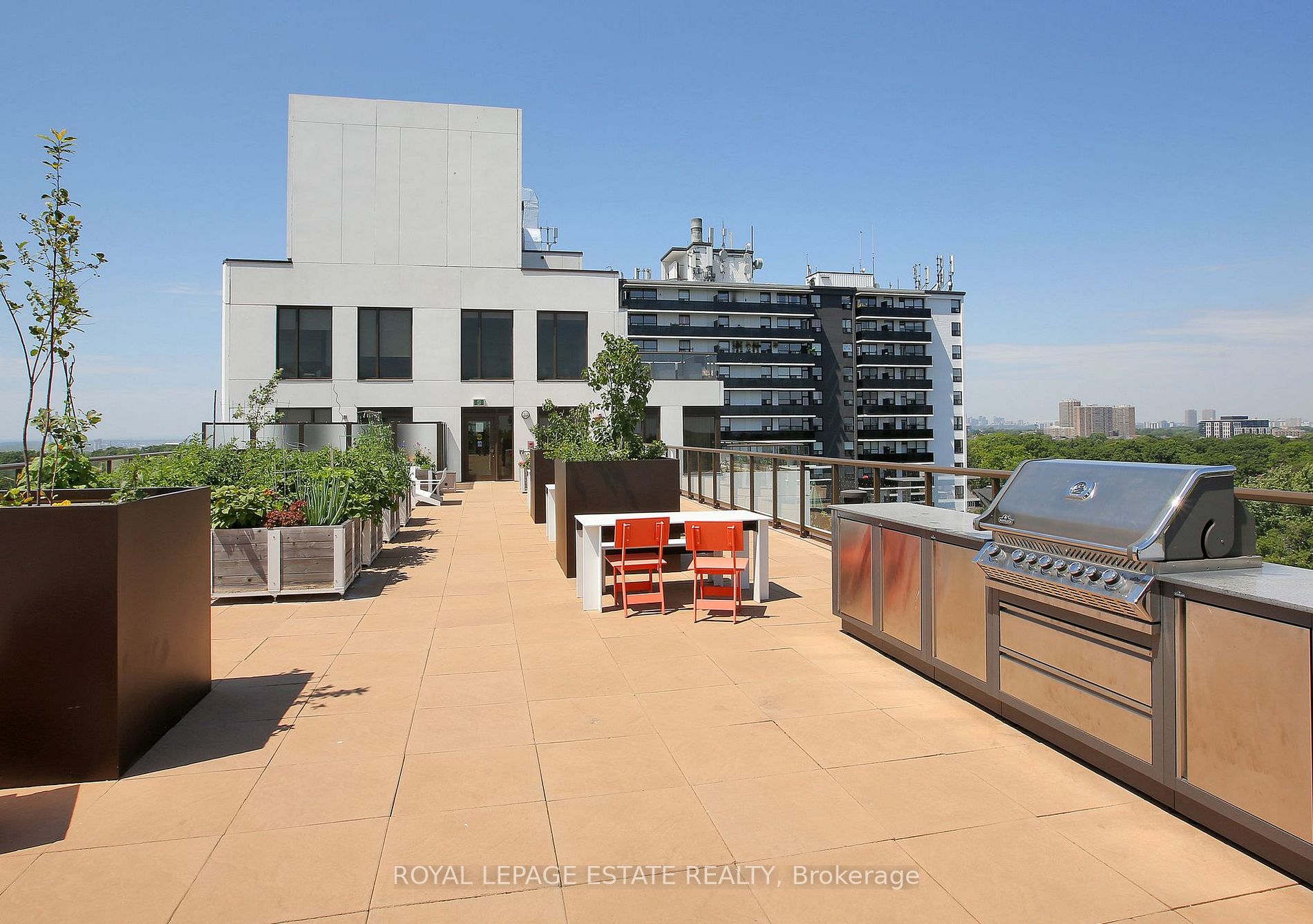 1100 Kingston Rd, #214