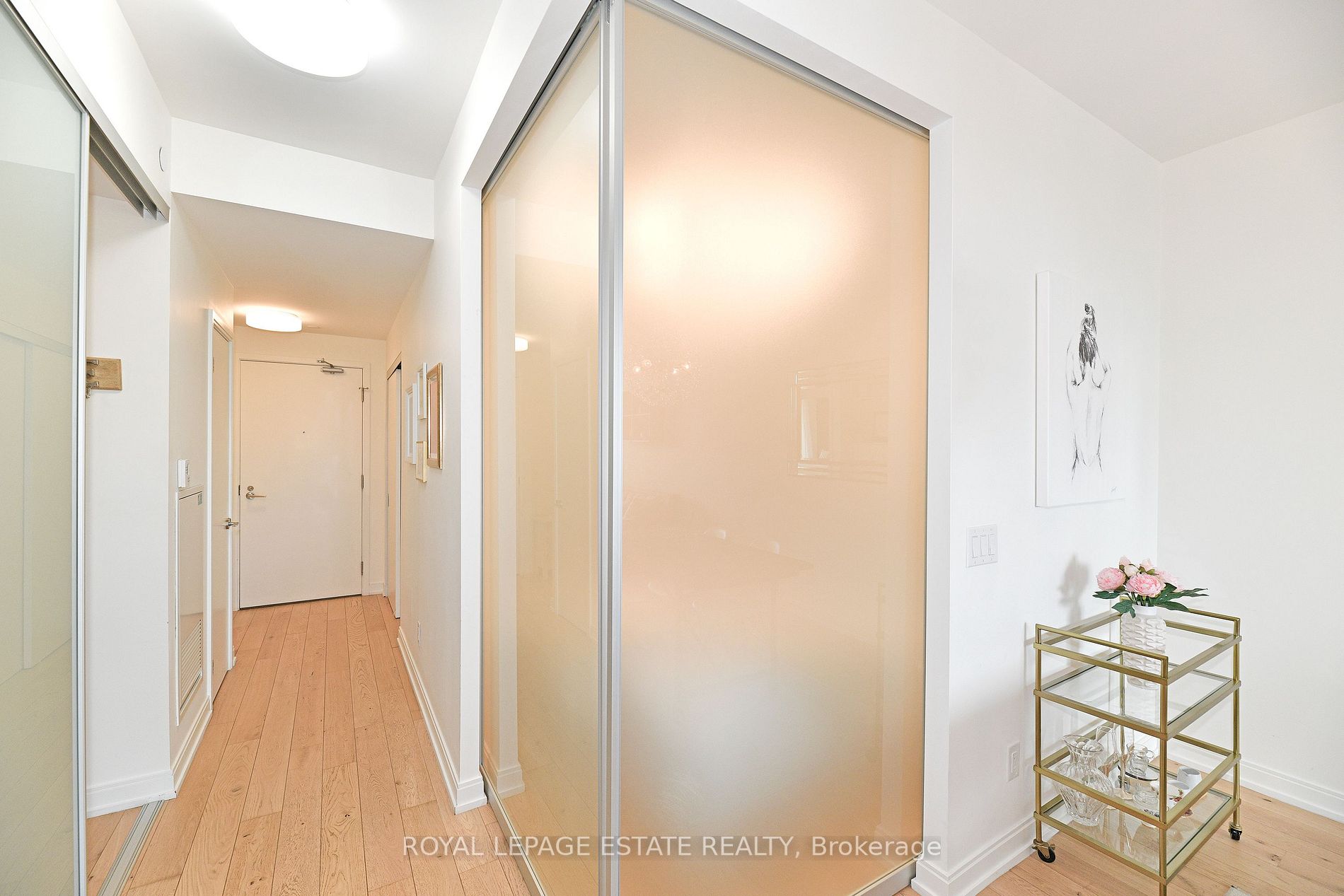 1100 Kingston Rd, #214