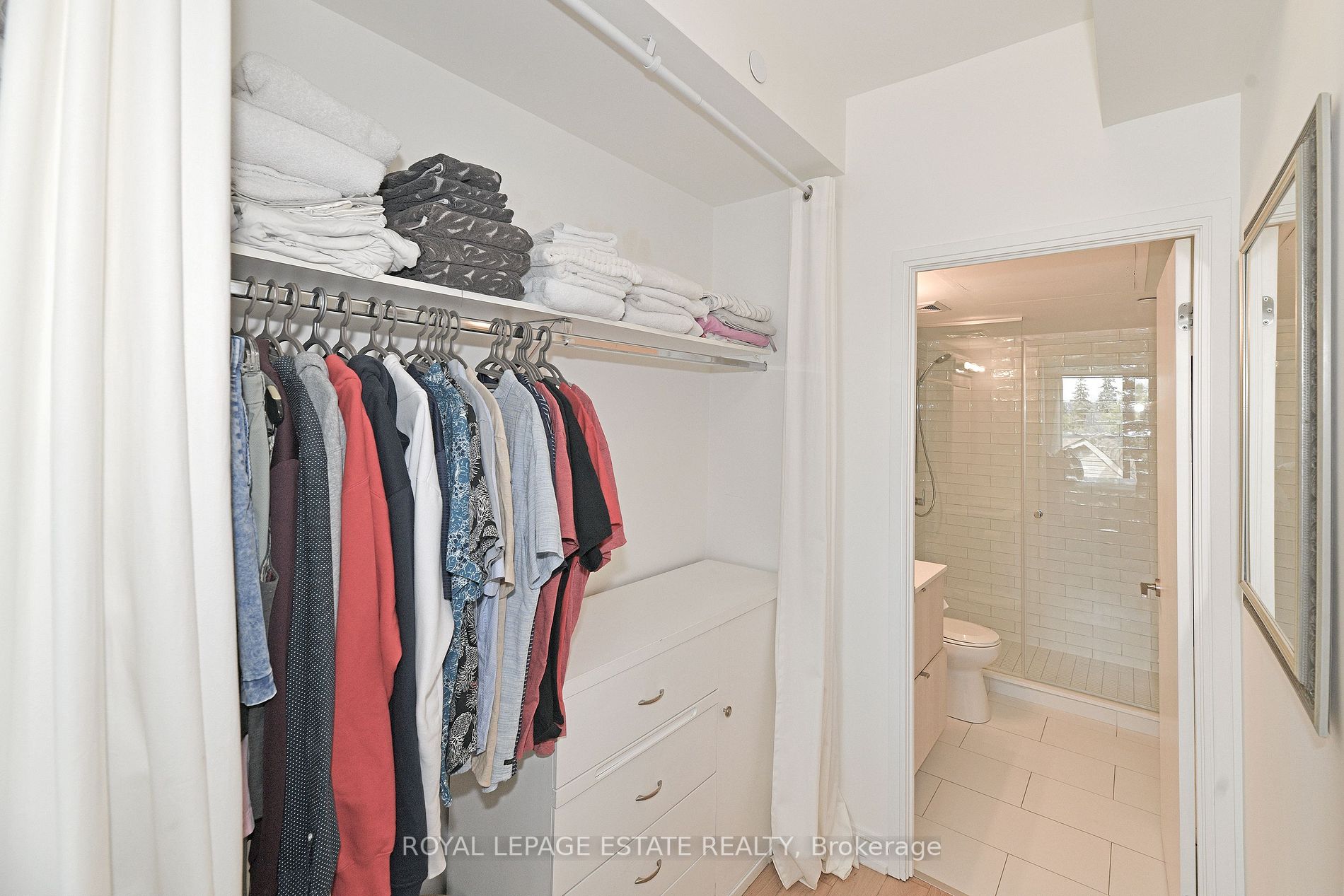 1100 Kingston Rd, #214