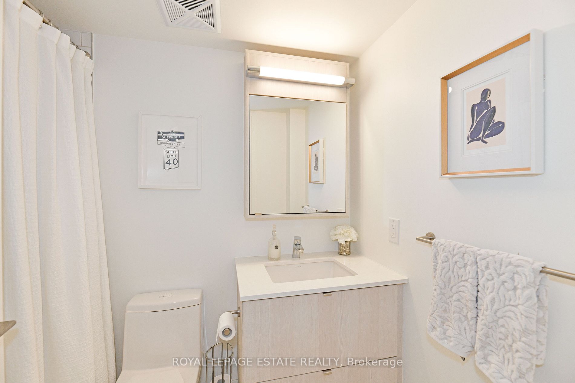 1100 Kingston Rd, #214