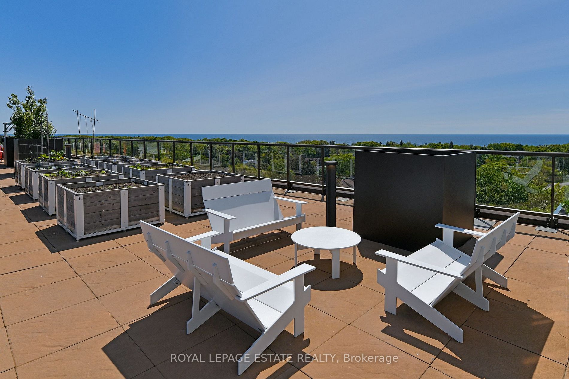 1100 Kingston Rd, #214