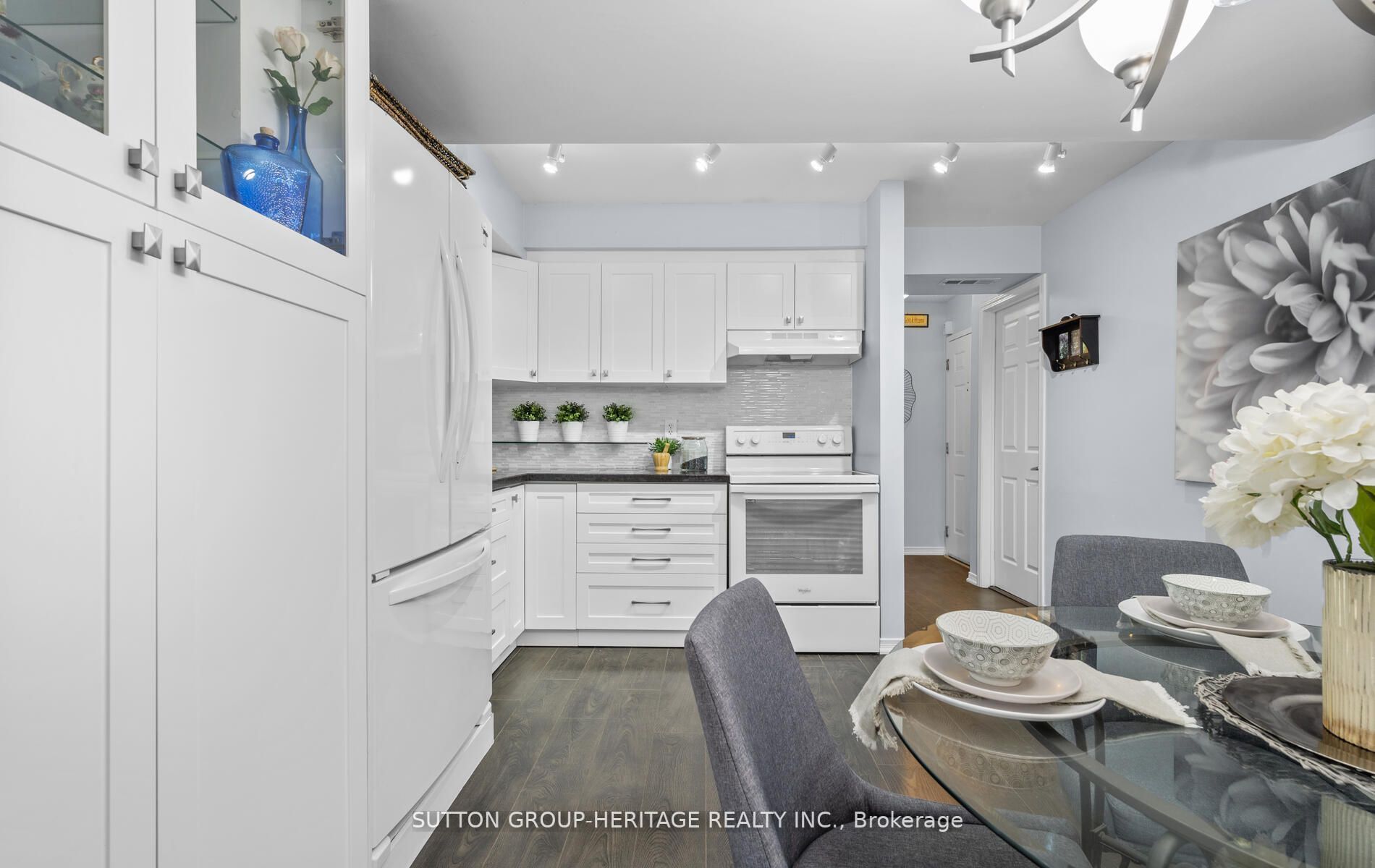 2 Petra Way, #Unit #1