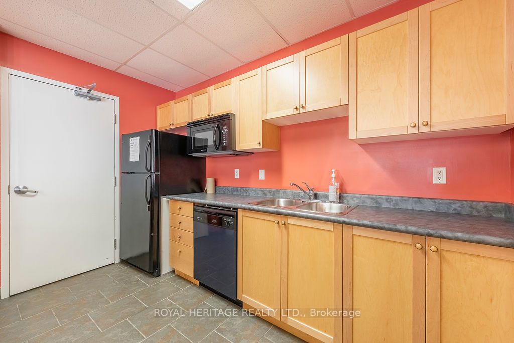 94 Aspen Springs Drive, #211