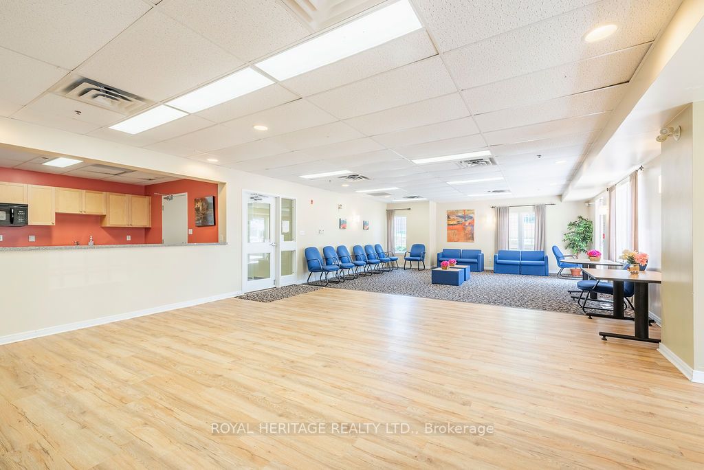 94 Aspen Springs Drive, #211
