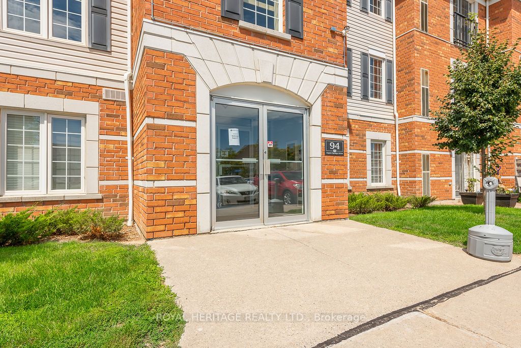 94 Aspen Springs Drive, #211