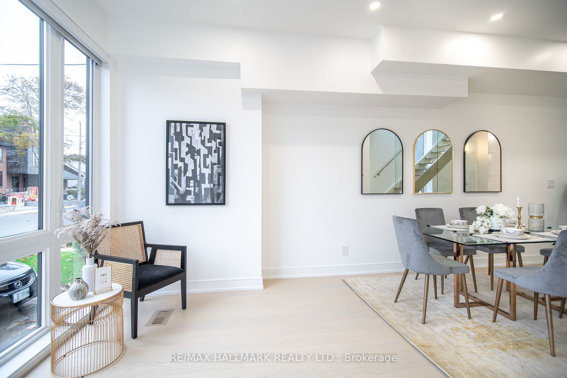 168 Oak Park Ave