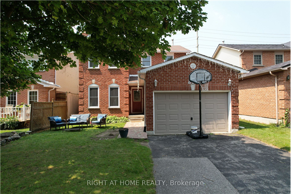 884 Lavis Crt, Oshawa