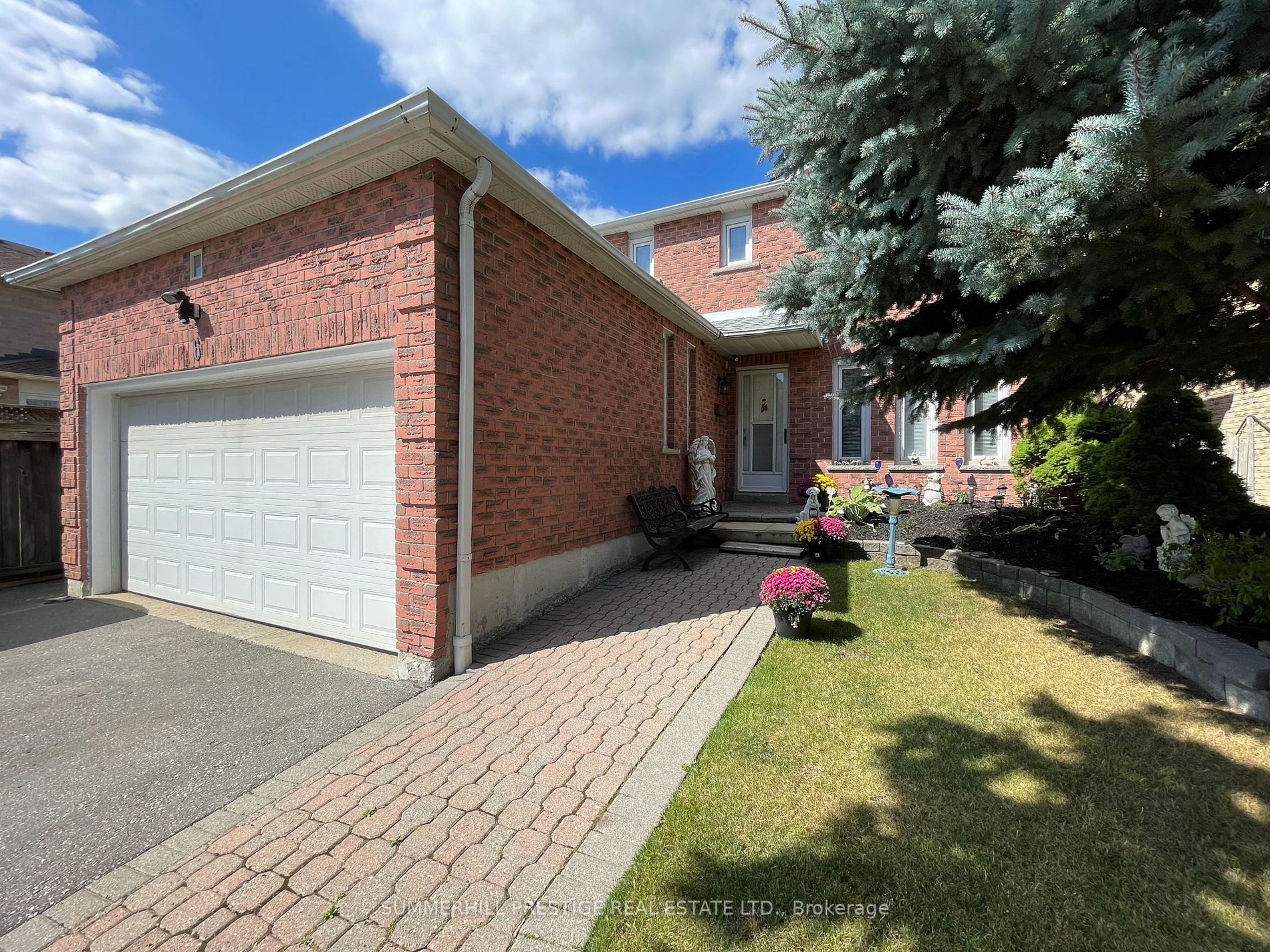 6 Gurr Crescent