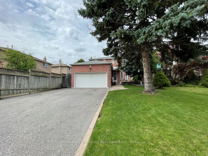 6 Gurr Crescent