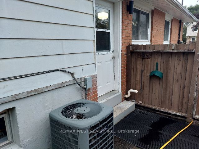 128 Vancouver Street
