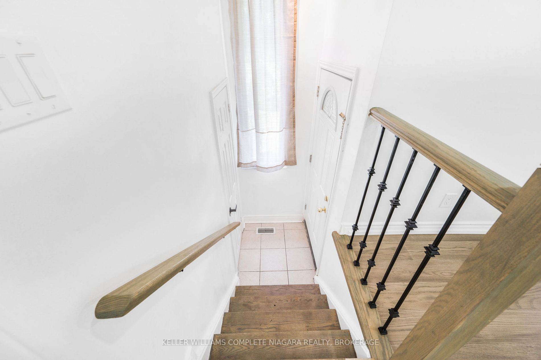826 SCARBOROUGH GOLF CLU Road