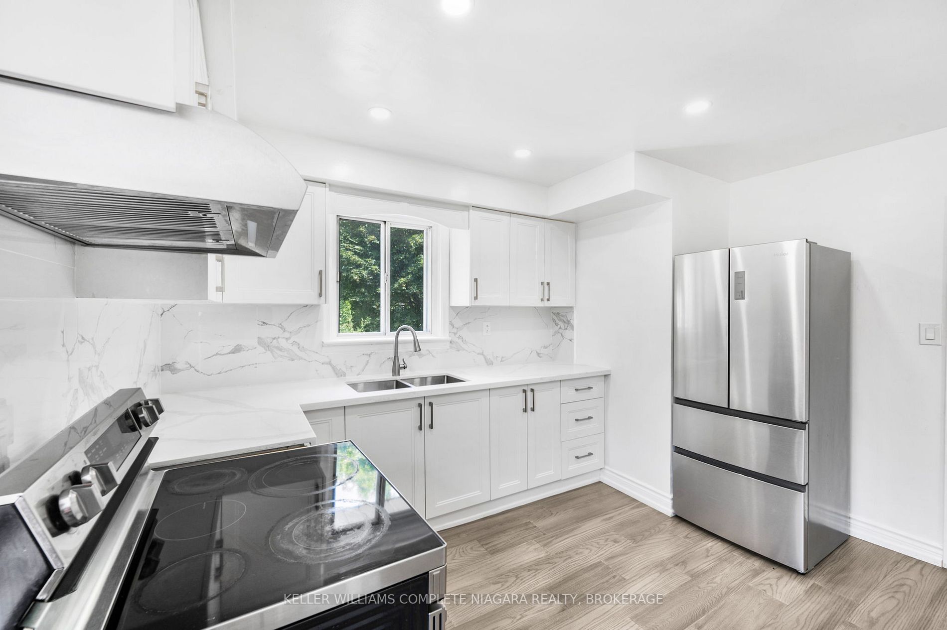 826 SCARBOROUGH GOLF CLU Road