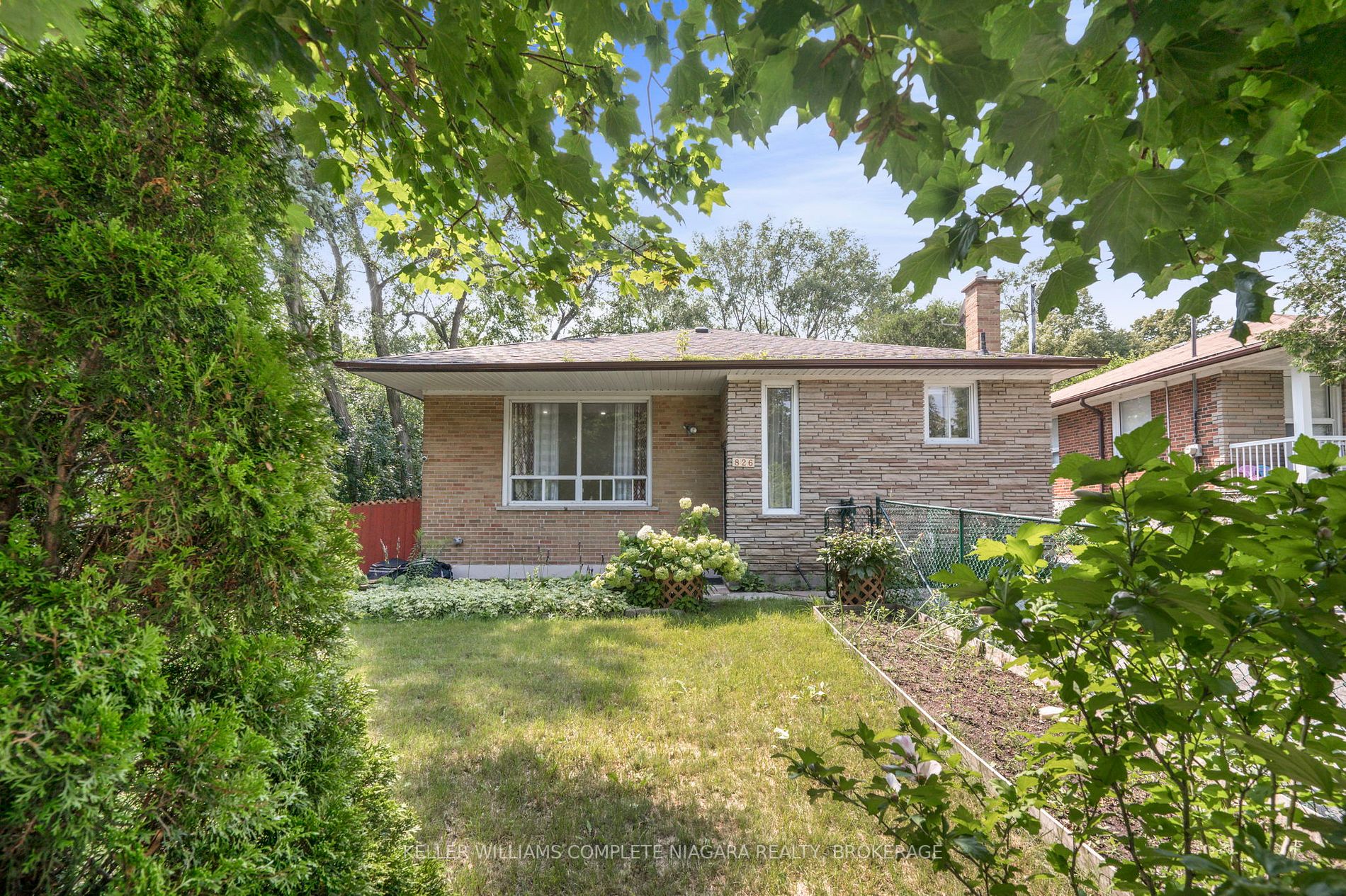 826 Scarborough Golf Clu Rd