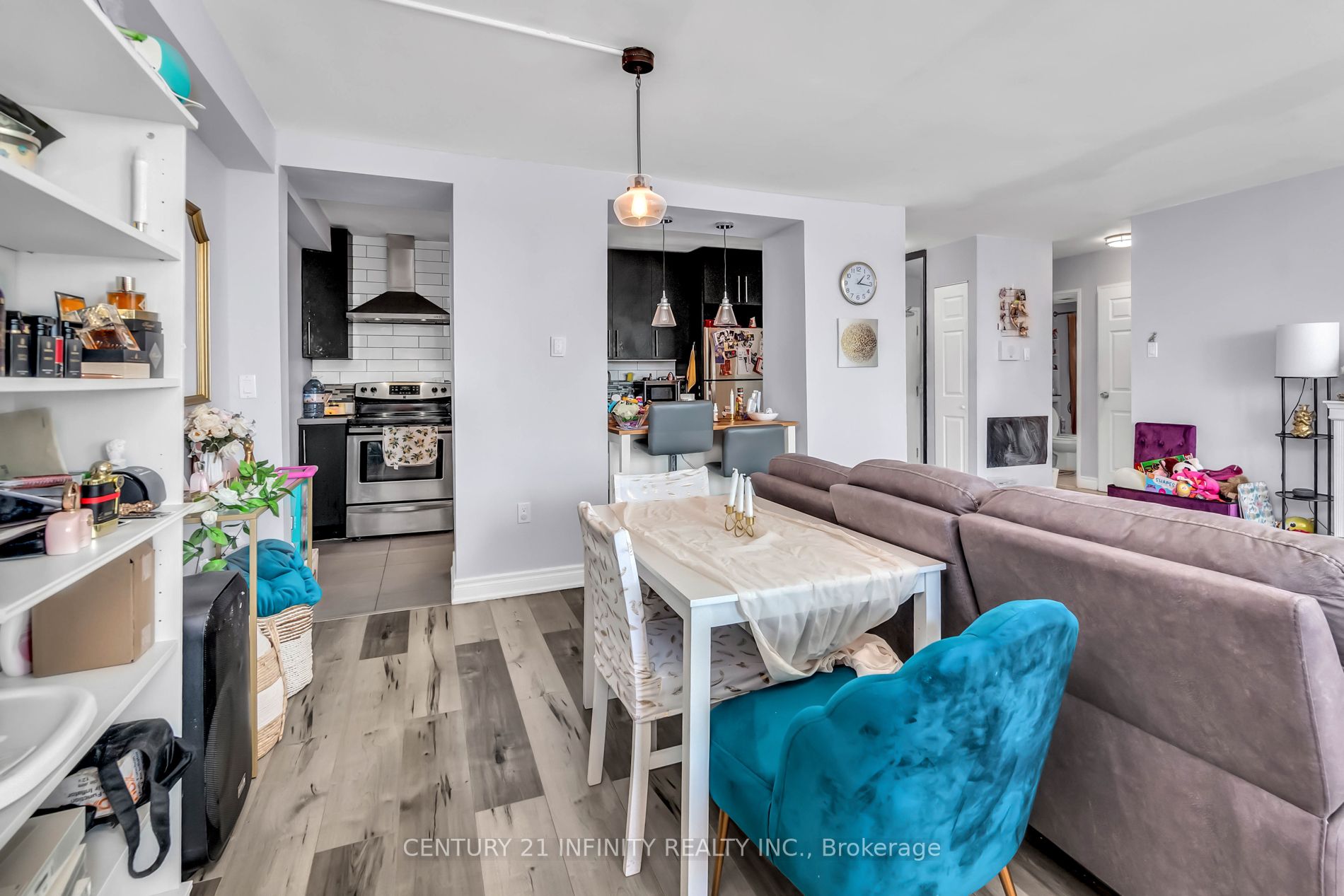 15 Torrance Rd, #306