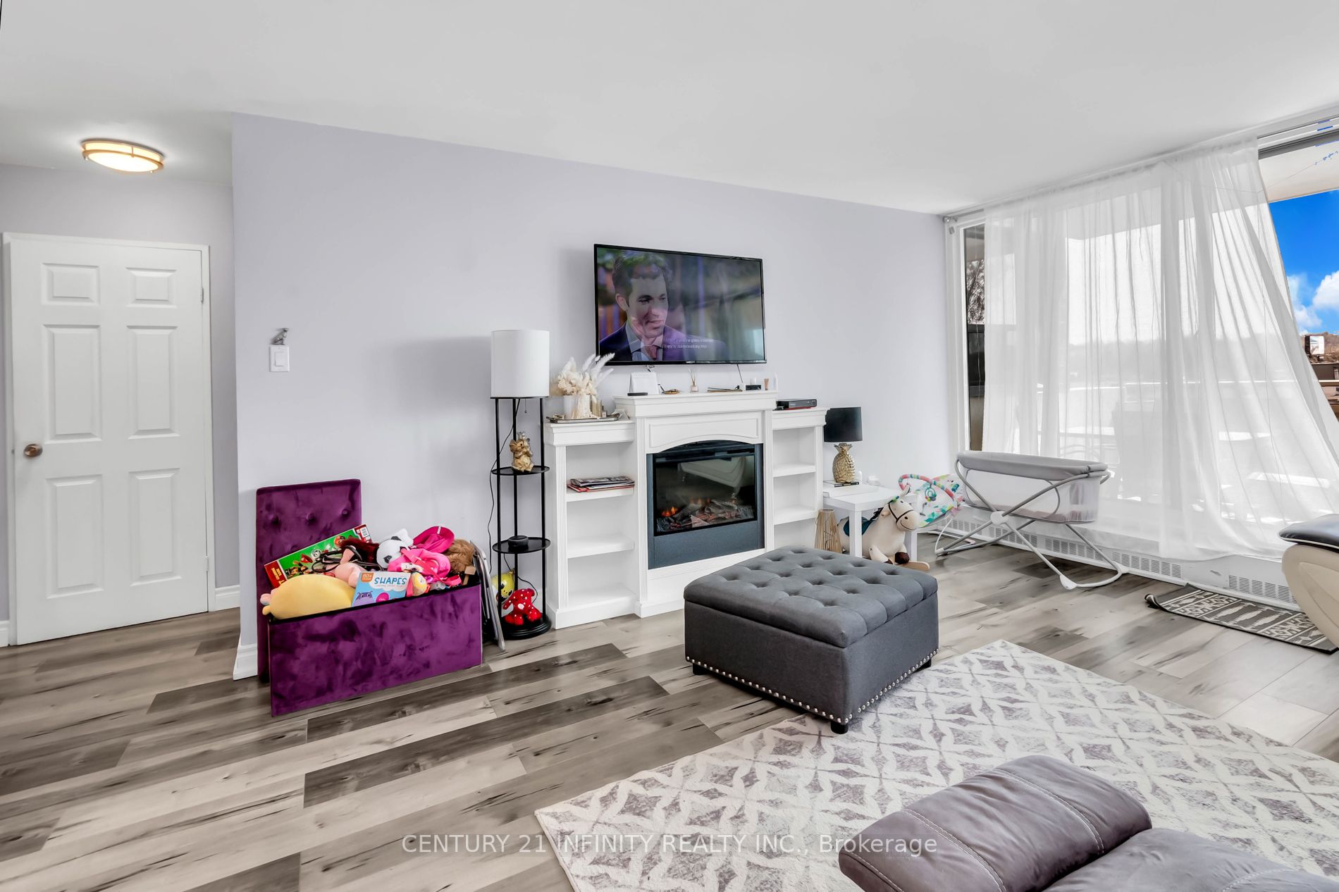 15 Torrance Rd, #306