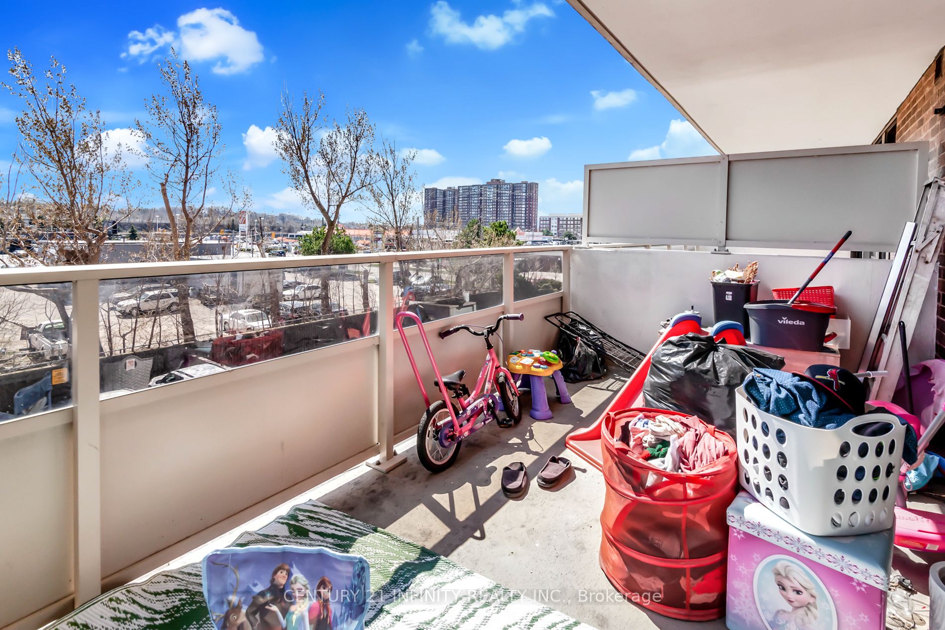 15 Torrance Rd, #306